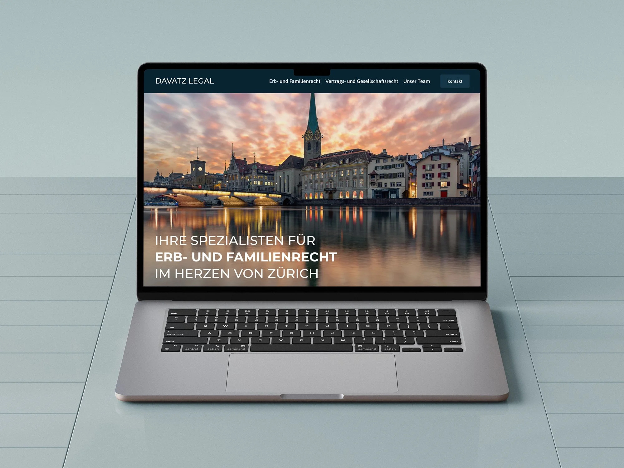 Sichere und Vertrauensvolle Webseite für die Zürcher Anwaltskanzlei Davatz Legal
