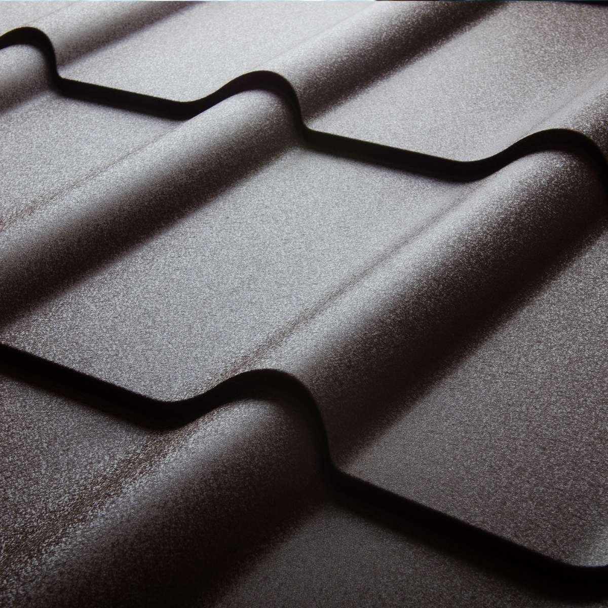 Metal vs. Shingle: A Pacific Northwest Homeowner’s Guide to the Forever Roof