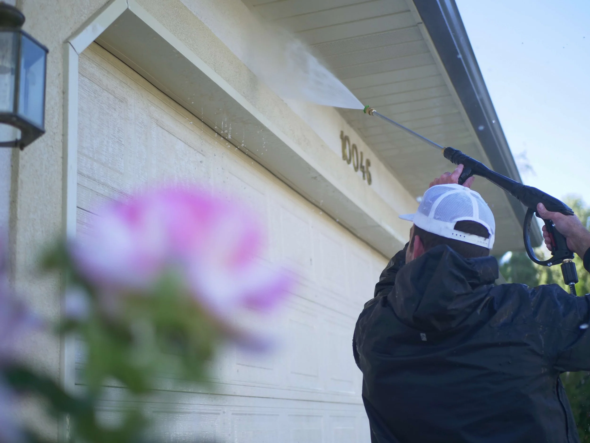 Why Pressure Washing is Crucial for Exterior Painting Prep