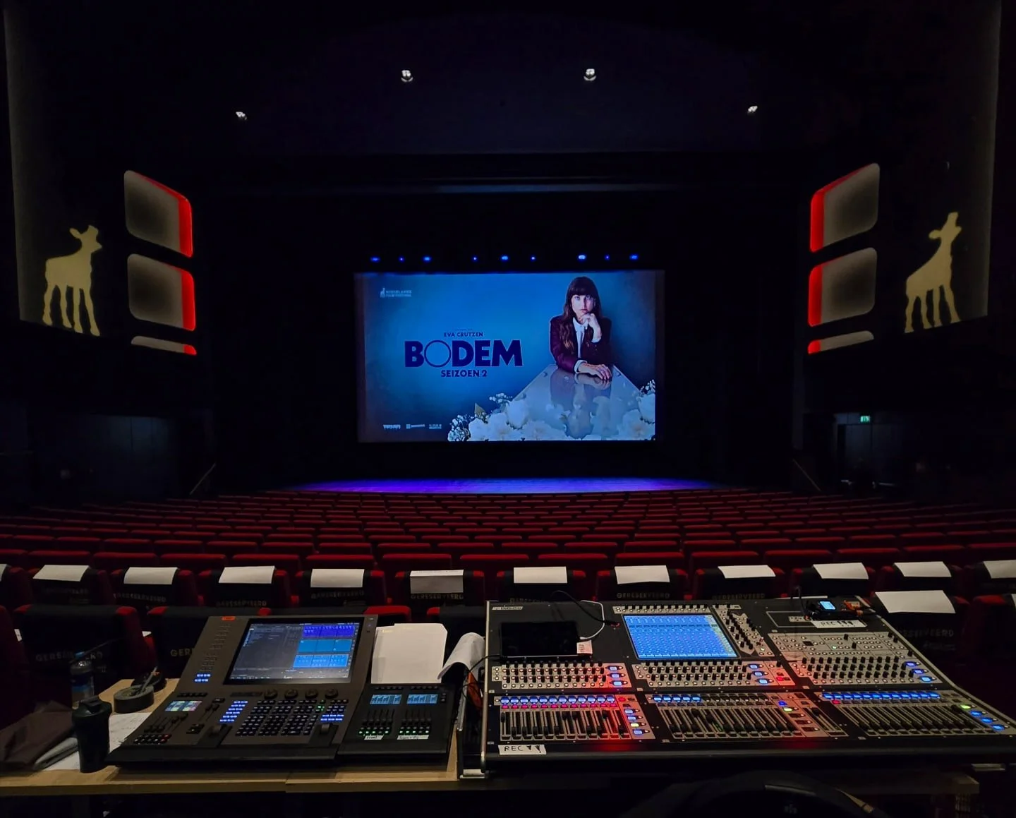 Bedankt Nederlands Film Festival! 

When a job introduces you to something that you wouldn't have found or explored yourself, it means it was a good job.

@ssbutrecht
@nederlandsfilmfestival

#lighting #netherlands #smallbusiness #freelancer #lightin