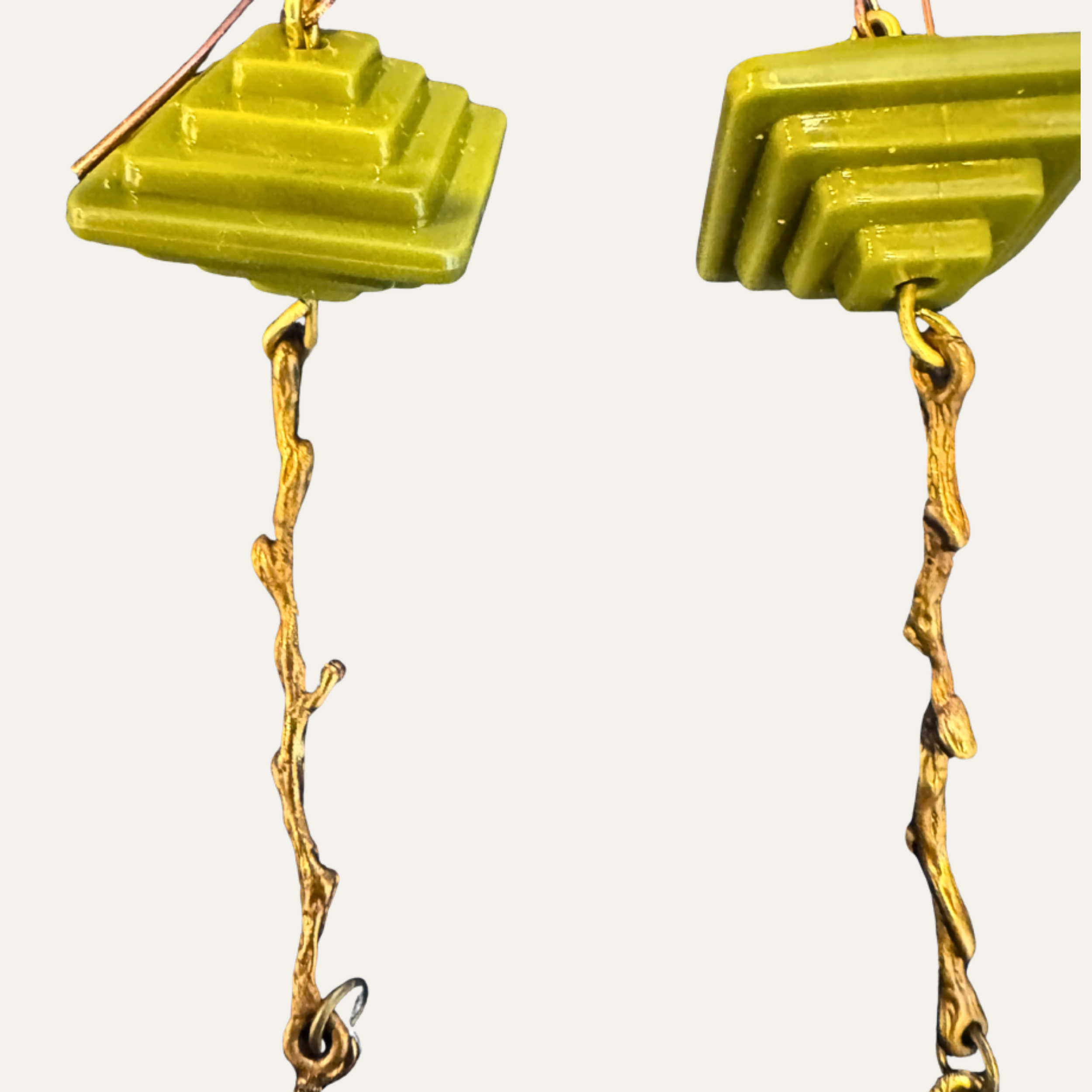 AD+ (3).png