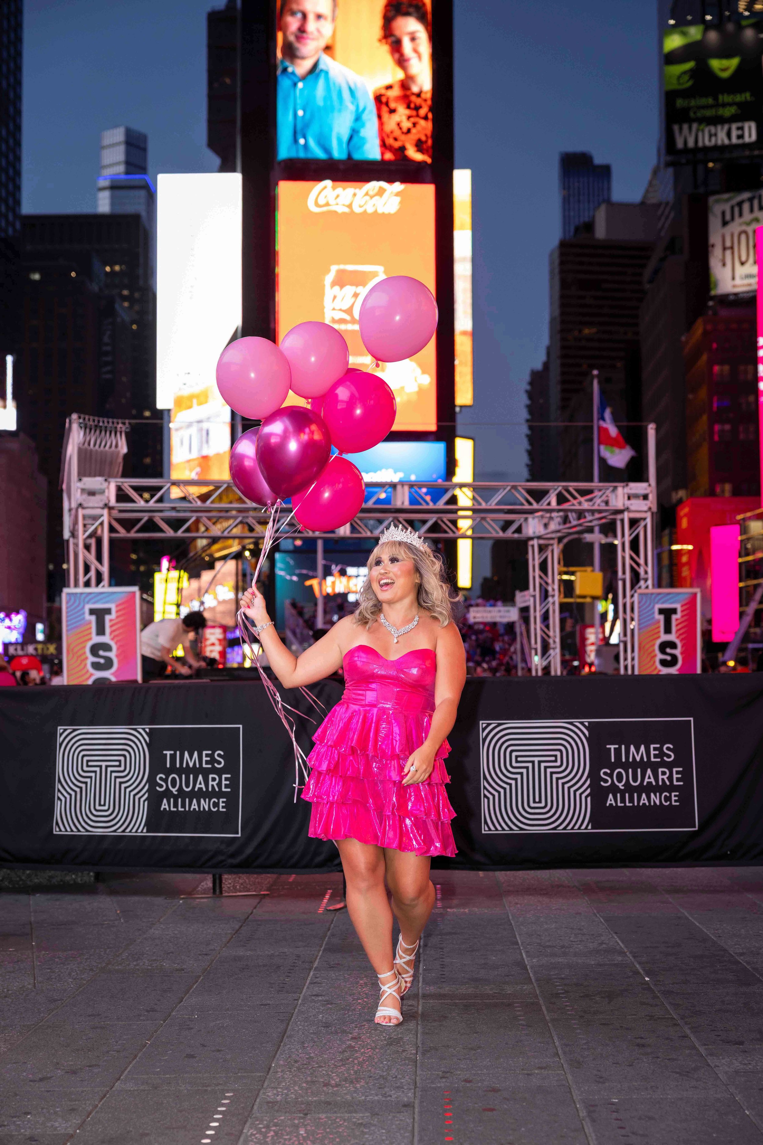 Times Square Photo Studio 983454-32-2.jpg