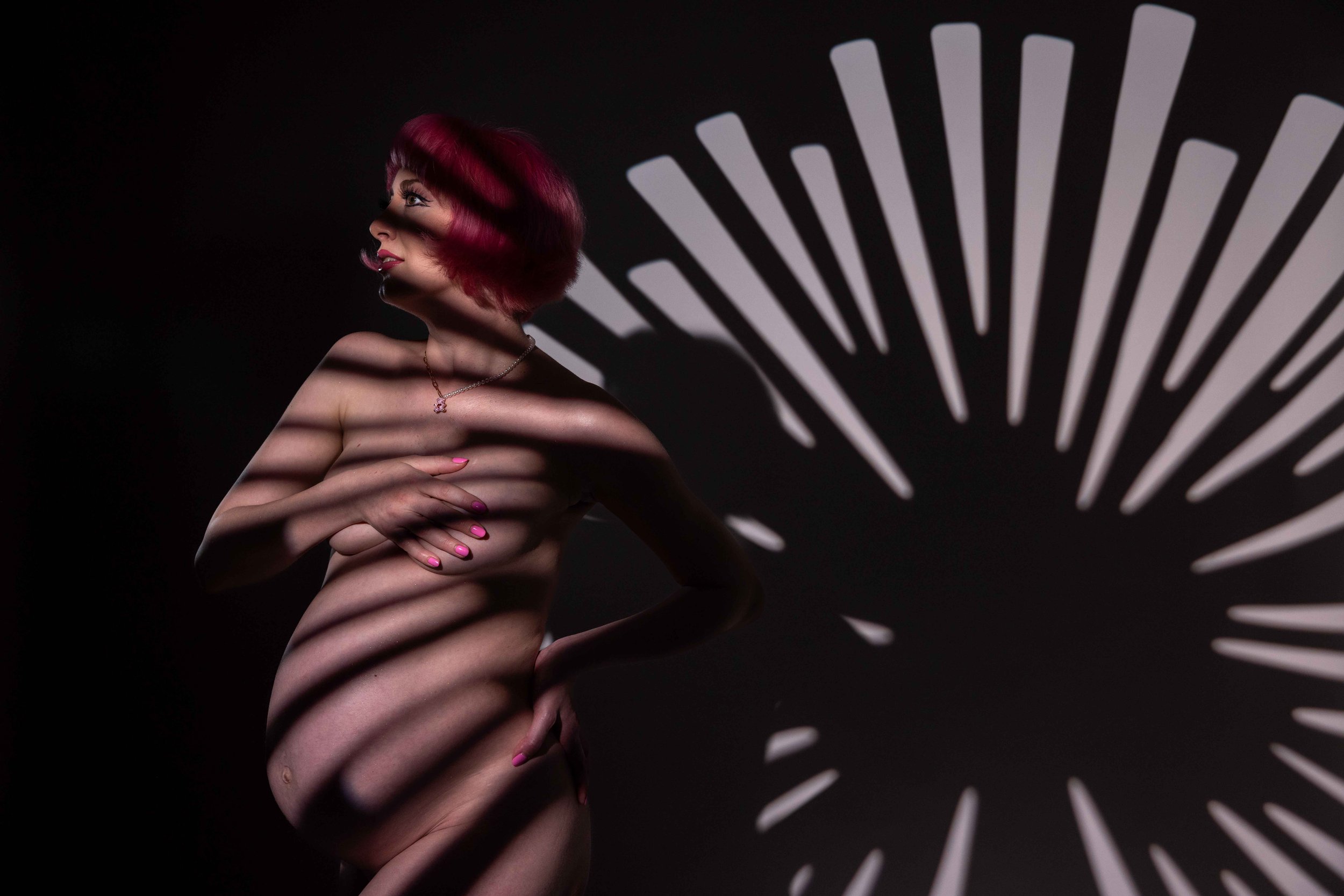 Creating an Artistic Maternity Photoshoot in New York City