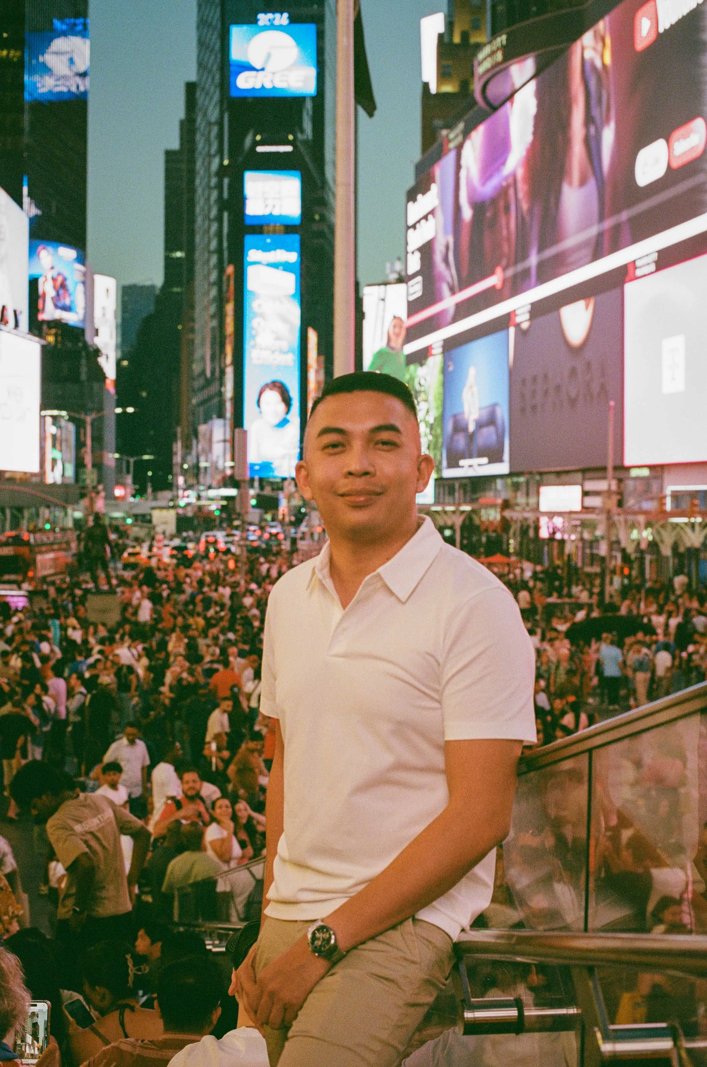 Times Square Photo Studio 945911-30.jpg