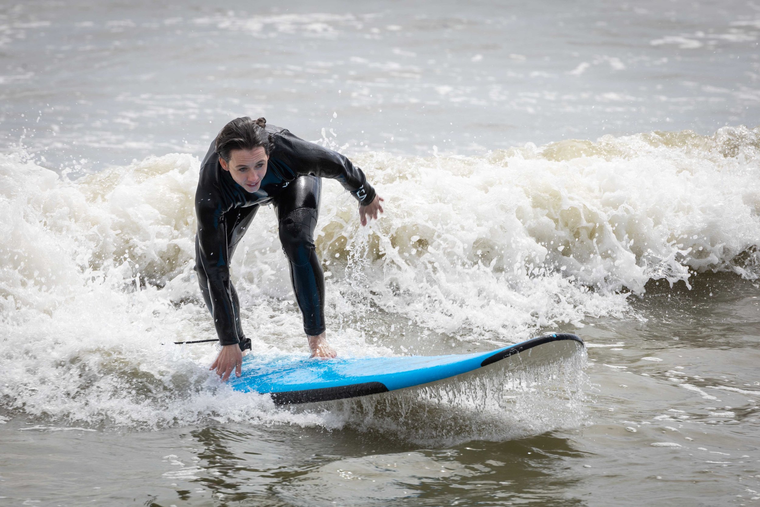 Captured by photographer Anna Meshcheri during a life-changing week in North Carolina with First Descents—this series documents young adults with MS learning to surf, finding their strength, and embracing the joy of adventure.
