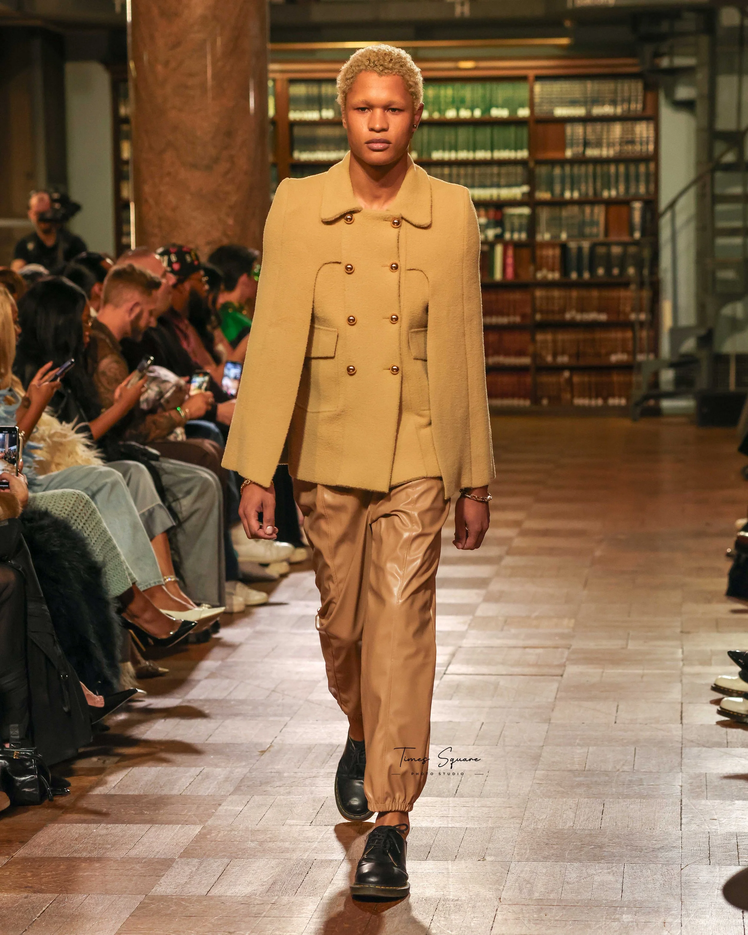 Times Square Photo Studio 7773-4 INSTAGRAM.jpg