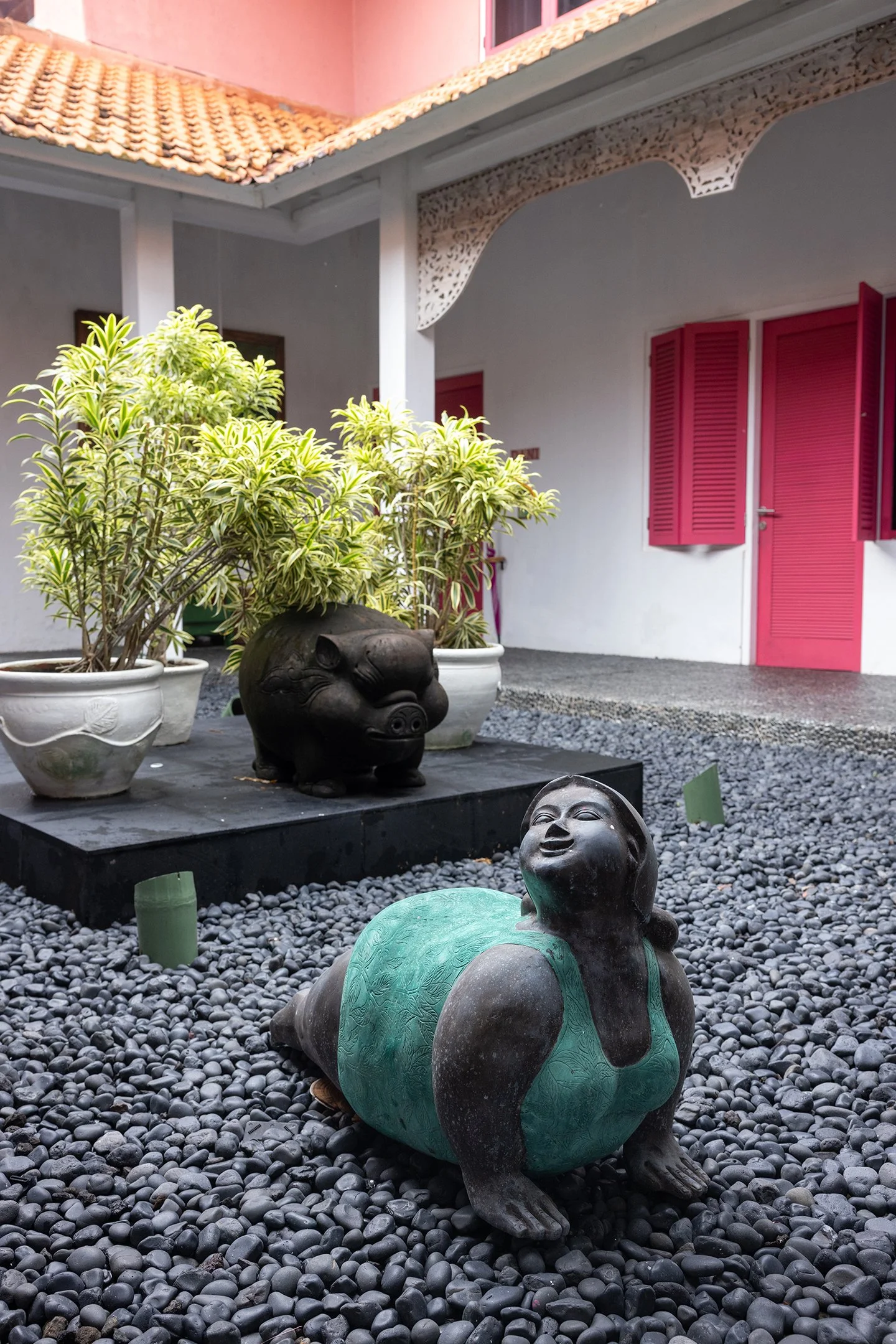 A luxury hotel in Bali photographed with a focus on natural light, design details, and tropical ambiance. This image showcases professional hospitality and travel photography created for hotels, resorts, and boutique properties. Captured by a New Yor