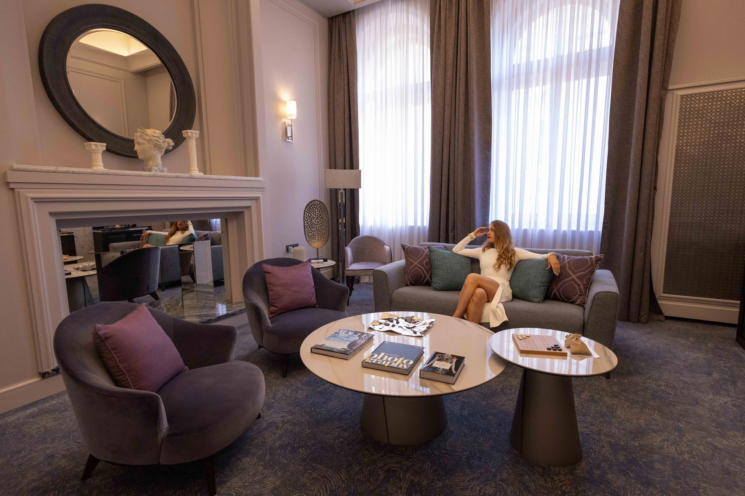 Hospitality & Hotel Lifestyle Photography by Anna Meshcheri.
Capturing authentic guest experiences and elegant interiors to help hotels tell their story and connect with travelers.