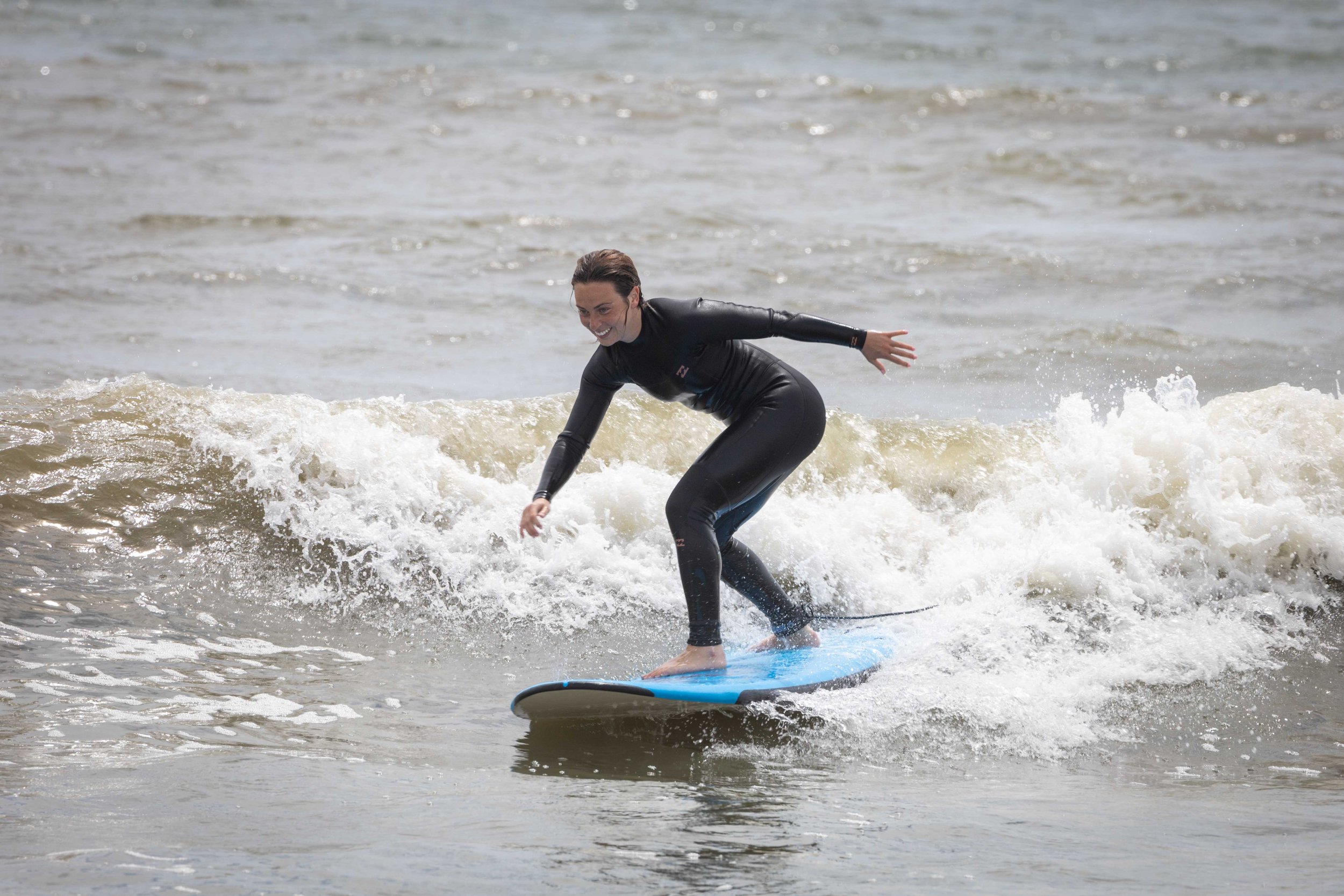 Captured by photographer Anna Meshcheri during a life-changing week in North Carolina with First Descents—this series documents young adults with MS learning to surf, finding their strength, and embracing the joy of adventure.