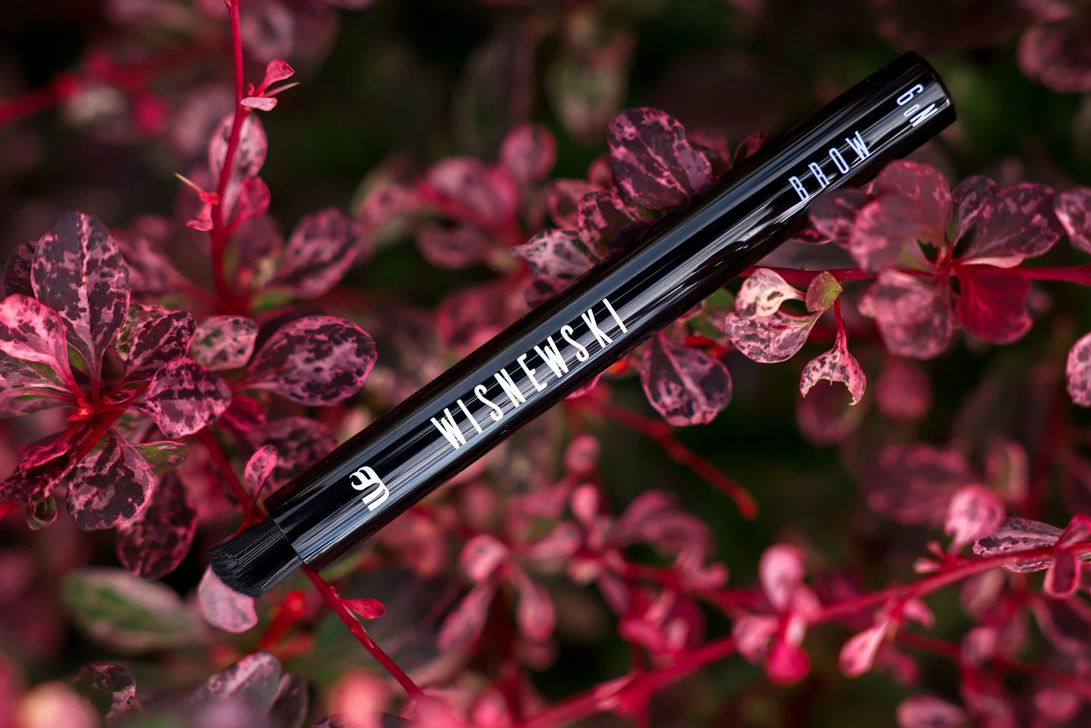 A clean and minimal product photography concept created for a beauty brand’s eyebrow brush campaign. Styled with delicate flowers to highlight the brush’s elegance and precision, the imagery blends natural beauty with a fresh, modern aesthetic. The s