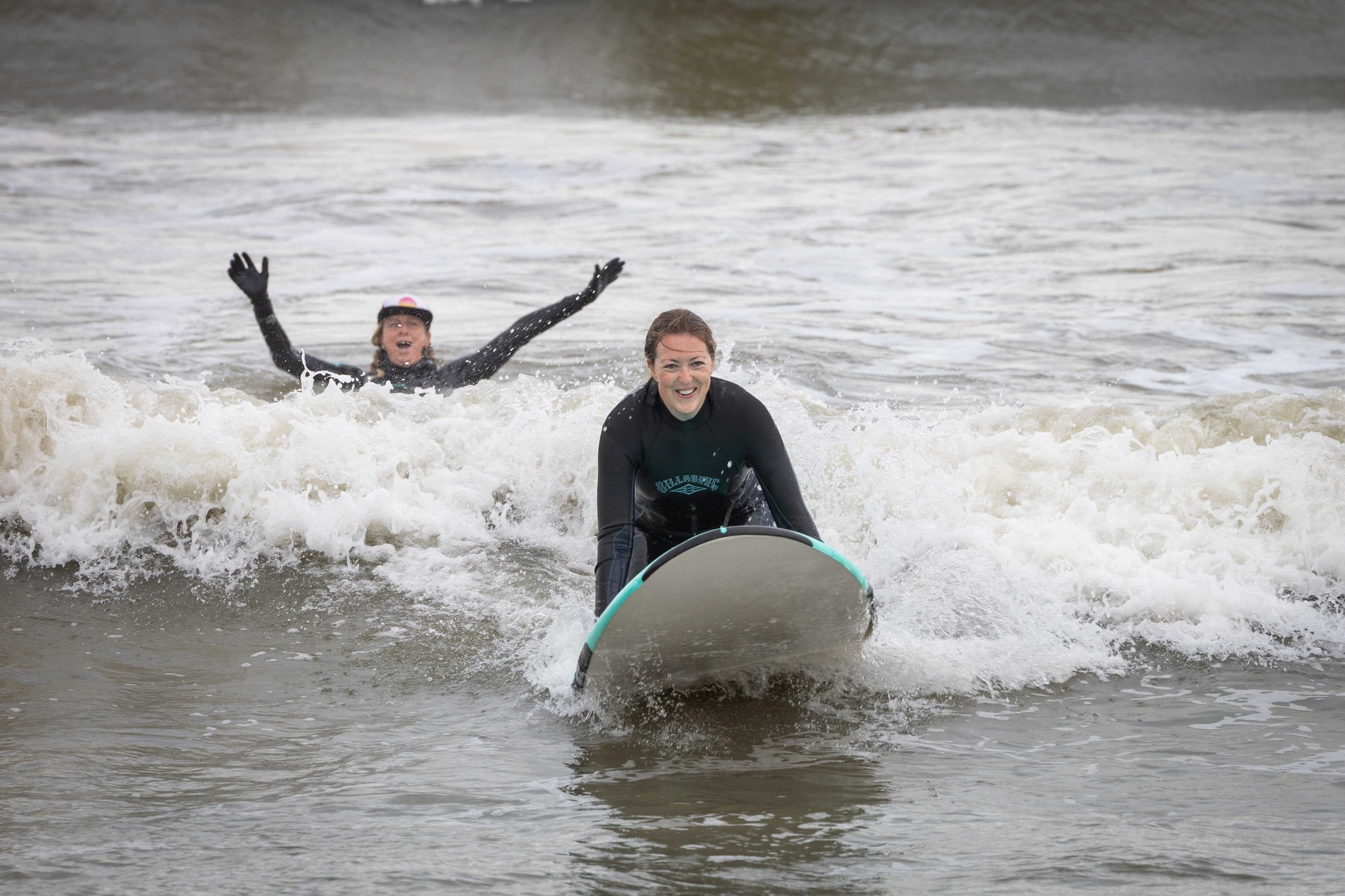 Captured by photographer Anna Meshcheri during a life-changing week in North Carolina with First Descents—this series documents young adults with MS learning to surf, finding their strength, and embracing the joy of adventure.