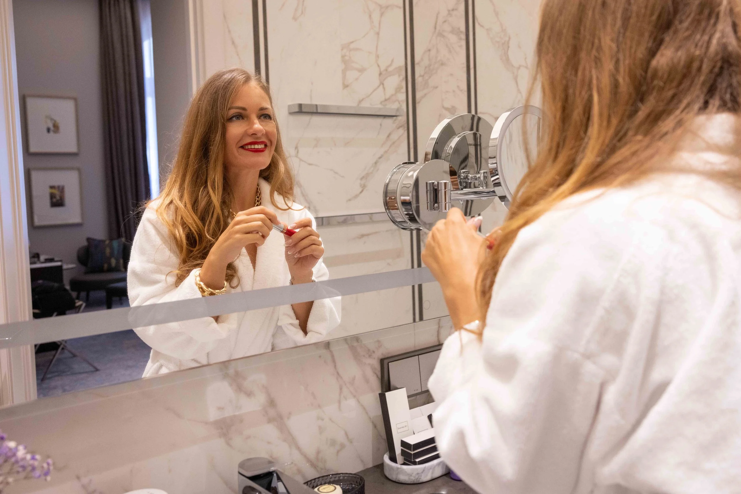 Hospitality & Hotel Lifestyle Photography by Anna Meshcheri.
Capturing authentic guest experiences and elegant interiors to help hotels tell their story and connect with travelers.