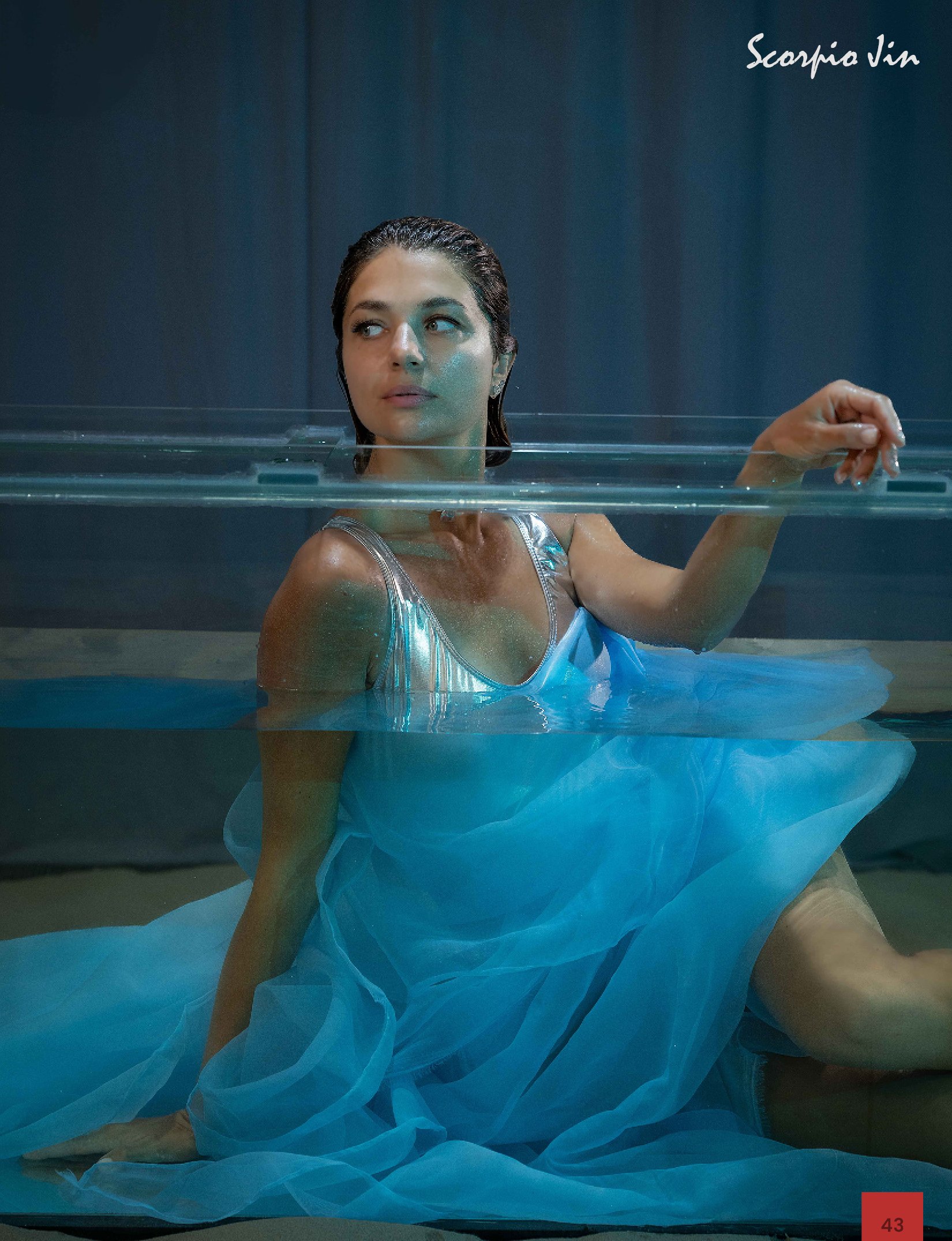 Aquarium-inspired fashion editorial photographed by Anna Meshcheri in a Moscow studio