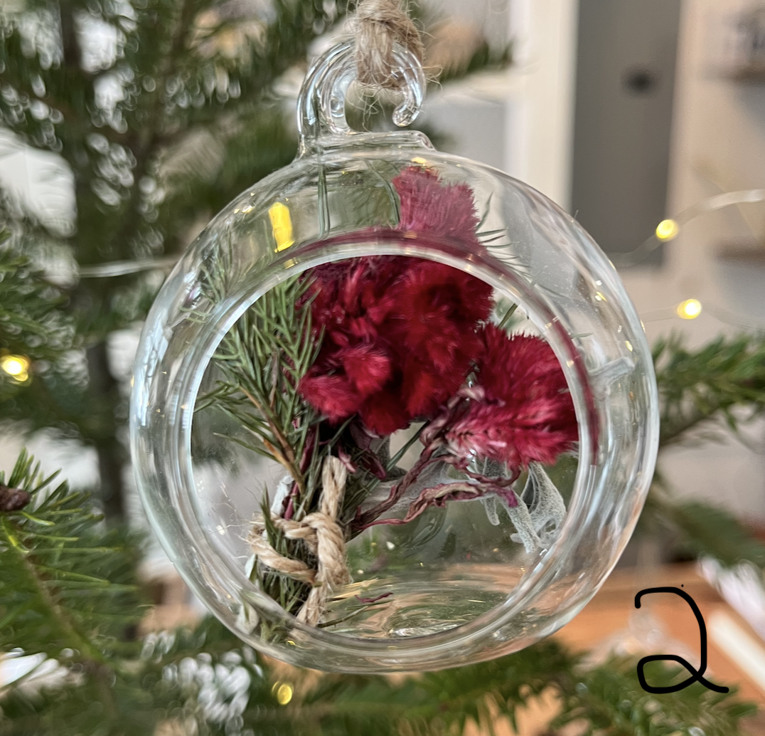 Glass Ornament Red, green, white.png
