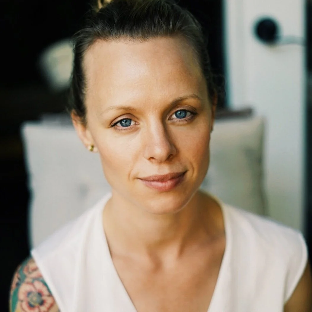 Laura: Clinical Herbalist (Copy)