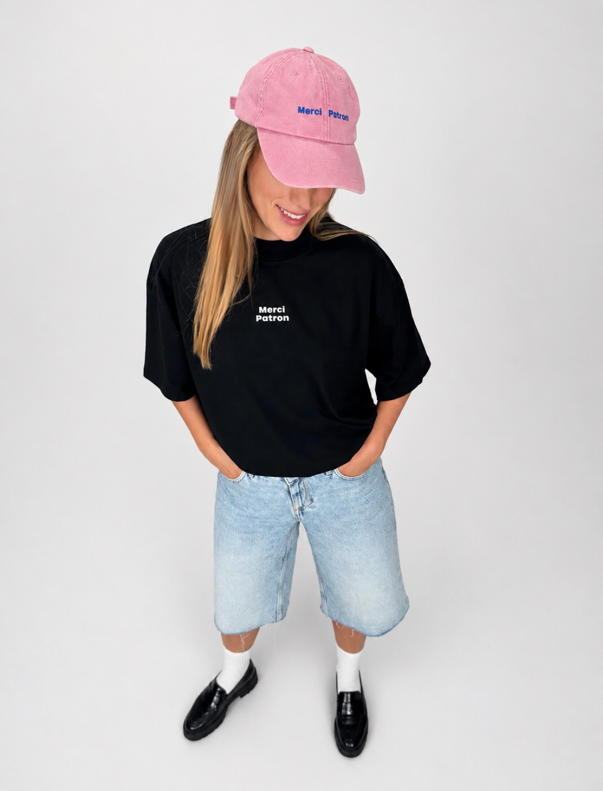 Black-t-shirt-11.png