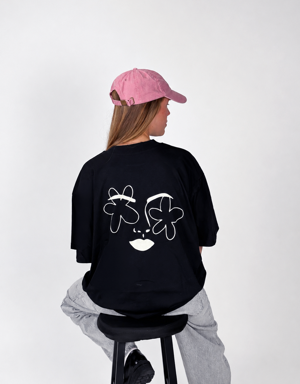 black-t-shirt.png