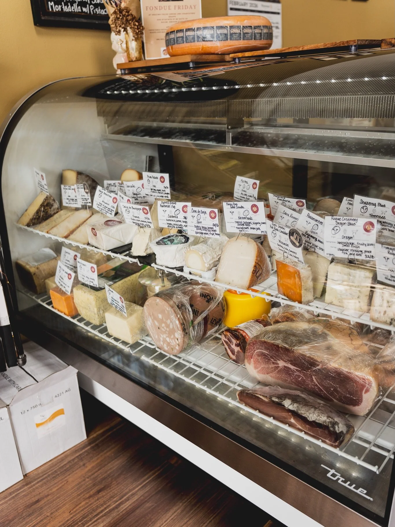 If you&rsquo;re a cheese lover and enjoy exceptional charcuterie, this one&rsquo;s for you 🧀✨

You need to come check out @grazingfieldscharcuterie. They offer 40+ cut-to-order cheeses and charcuteries from around the country and the world, plus san
