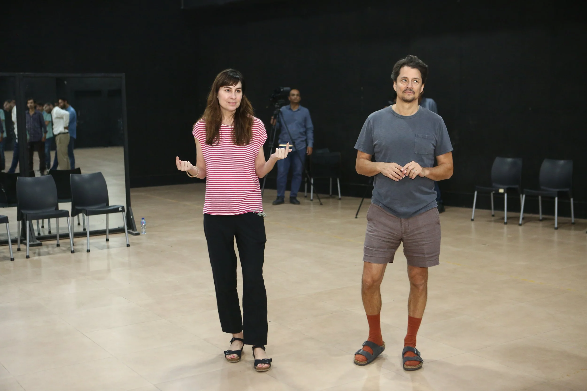 Bonnie J. Evans and Alex Liu host an acting workshop in Karachi, Pakistan, October 2024