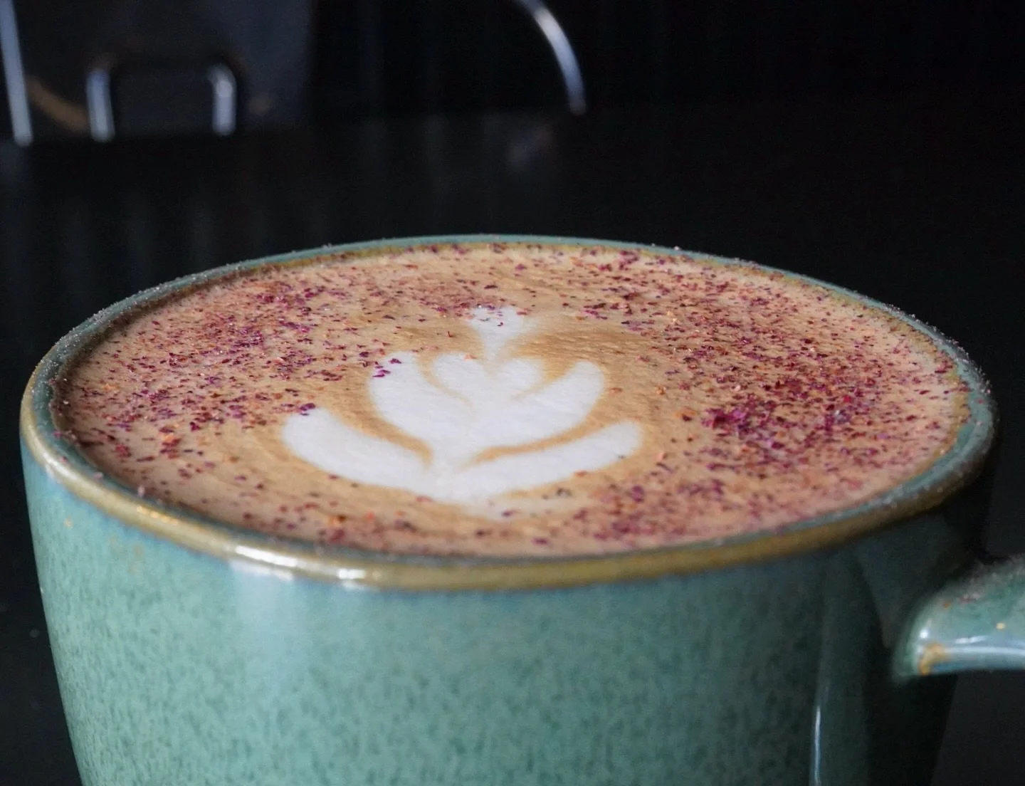 Have you tried our latest addition to the December Specials? This Cardamom Latte is as tasty as it is pretty. Come give it a try before the month ends! #sweetjeans #njcafe #newark #downtownnewarj #cardamomlatte