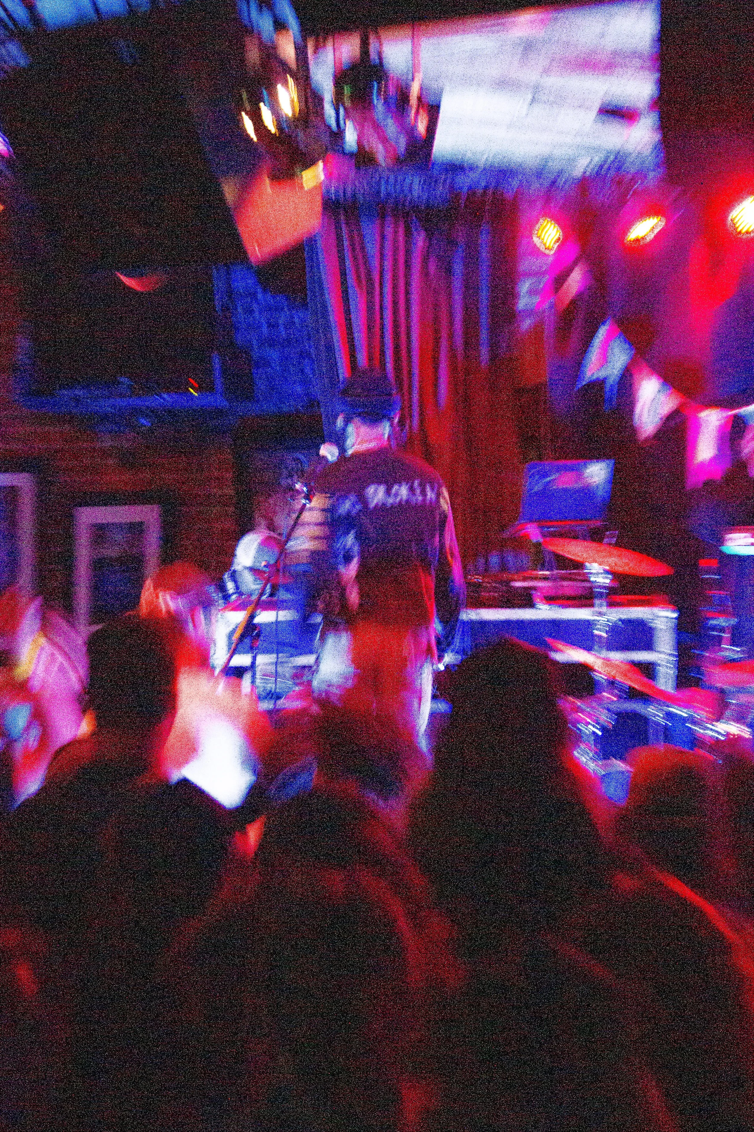 Cigs Inside @ Reef-59.jpg