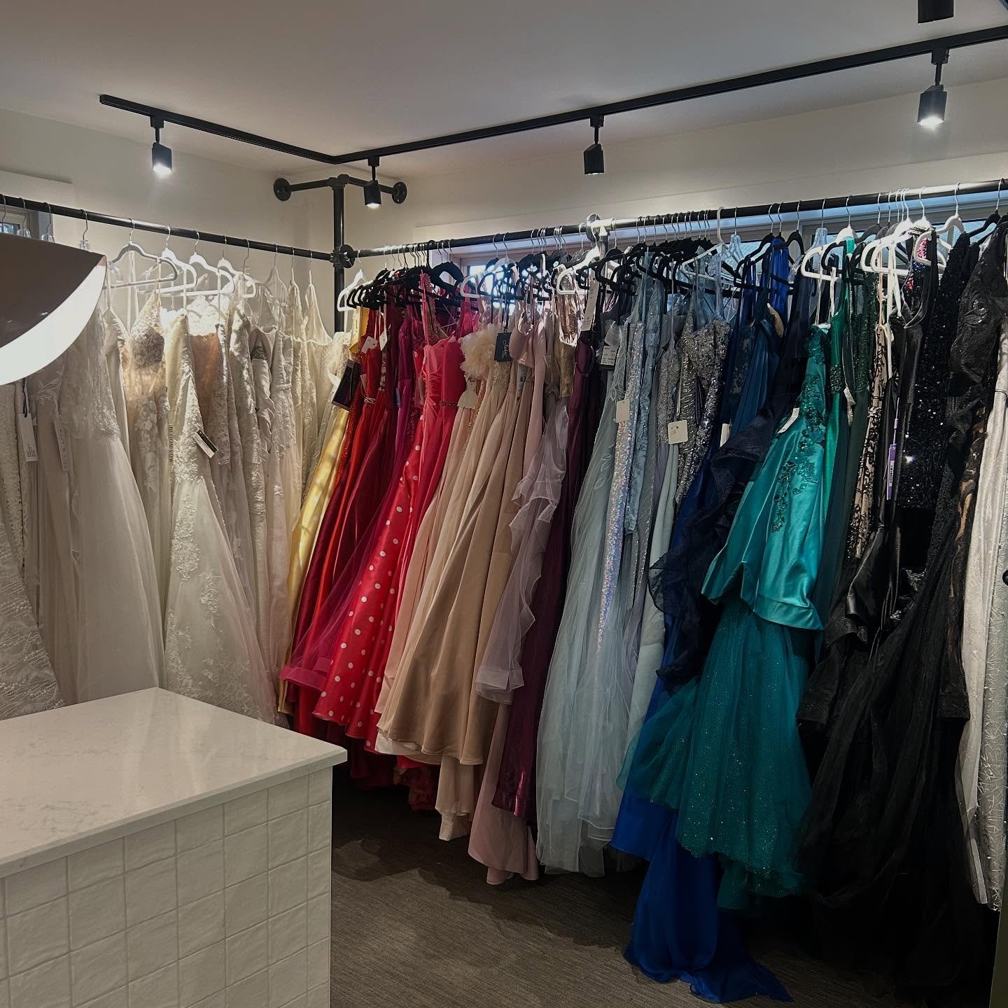 So many beautiful grad dresses have come in this week, and double the amount to come next week! Getting ready &amp; excited for our big grad dress sale from Novemeber 20th - December 19th 🎓💗 

Hours for appointments have now been extended by appoin
