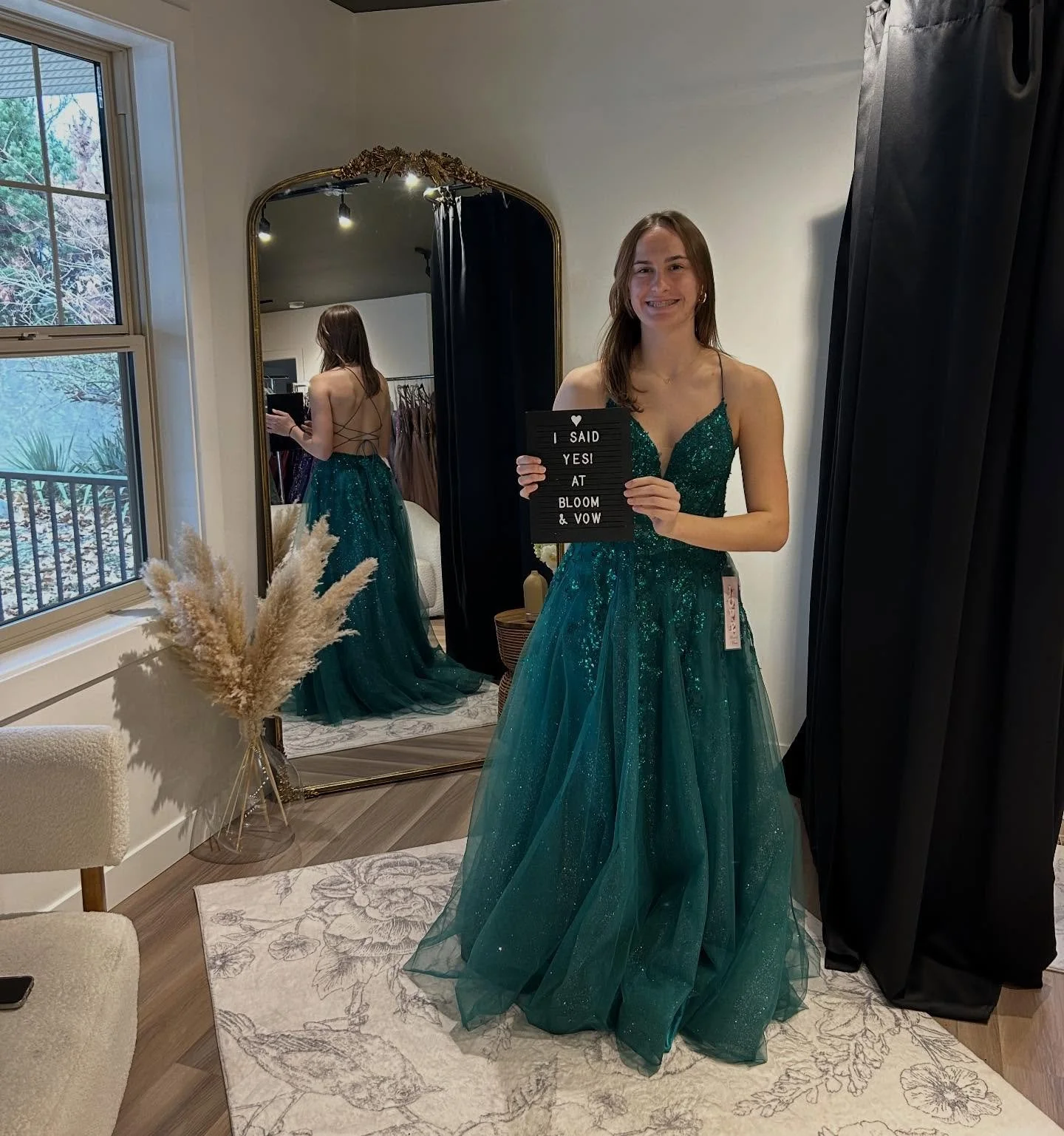 Just a handful of grads who have said YES to the dress at Bloom &amp; Vow 🌸 

We&rsquo;re 10 days into our Grad Month Sale and we&rsquo;ve been very busy with back to back appointments &amp; we&rsquo;re excited to share that over 95% of our appointm