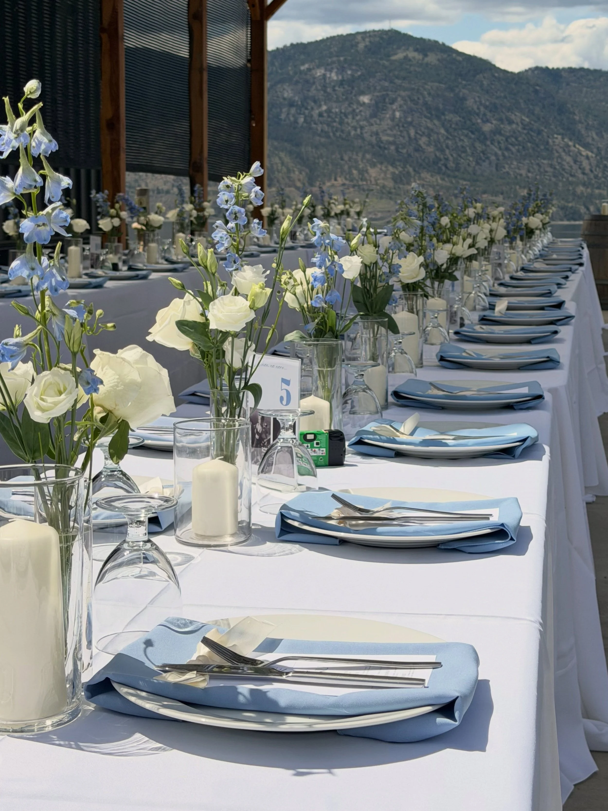 E + B 🕊️

@idoweddingsokanagan
@creekandgully

#okanaganwedding #weddingflorist #floraldesign #livingart #okanagan