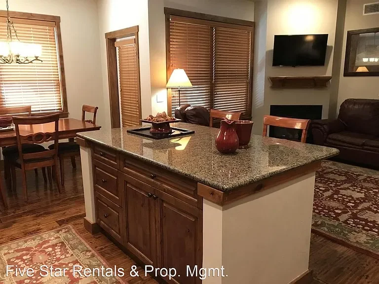 before-kitchen-remodel-whitefish.jpg