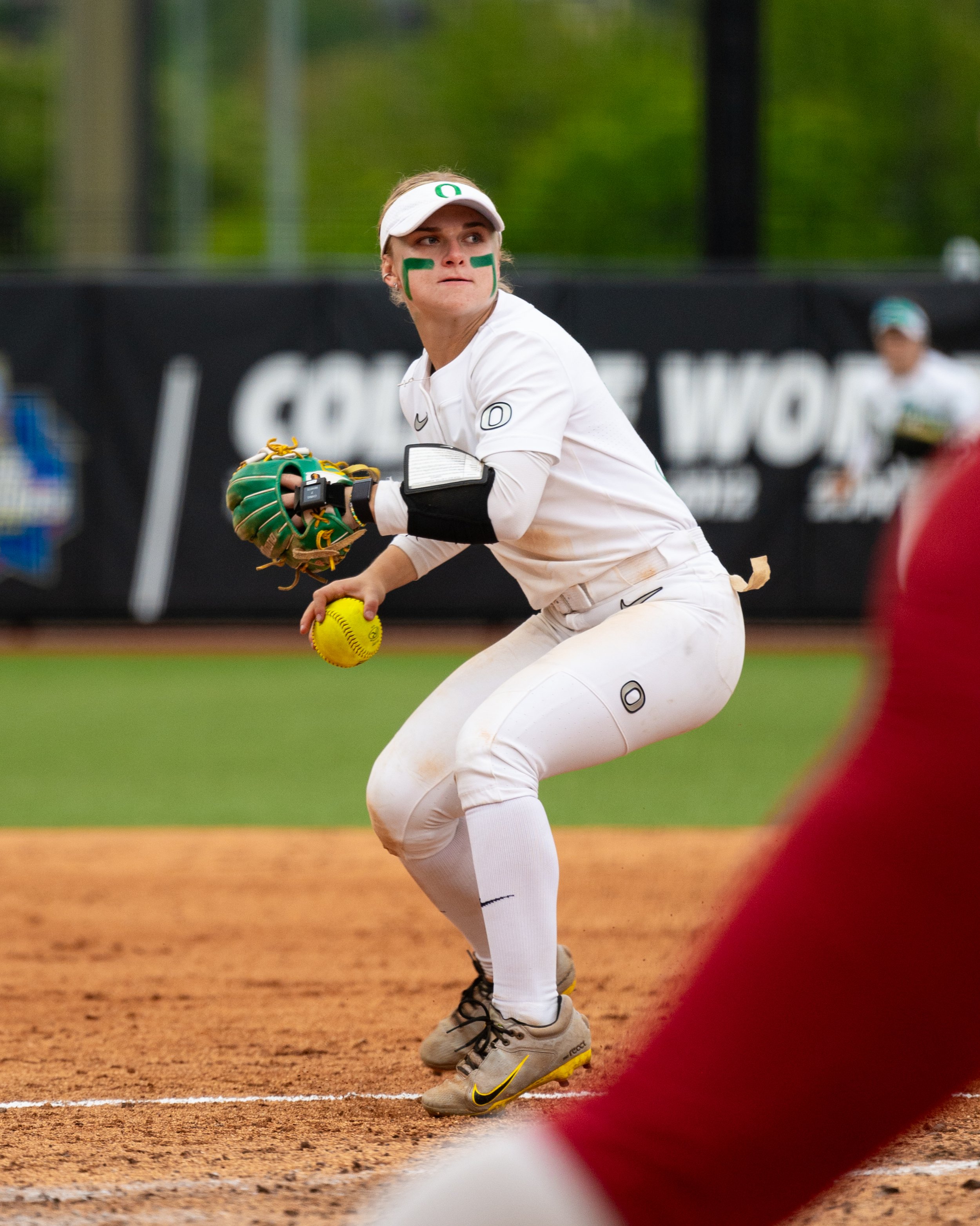 KHT_uosoftball_regionals_stanford_051825_i5_04.jpg