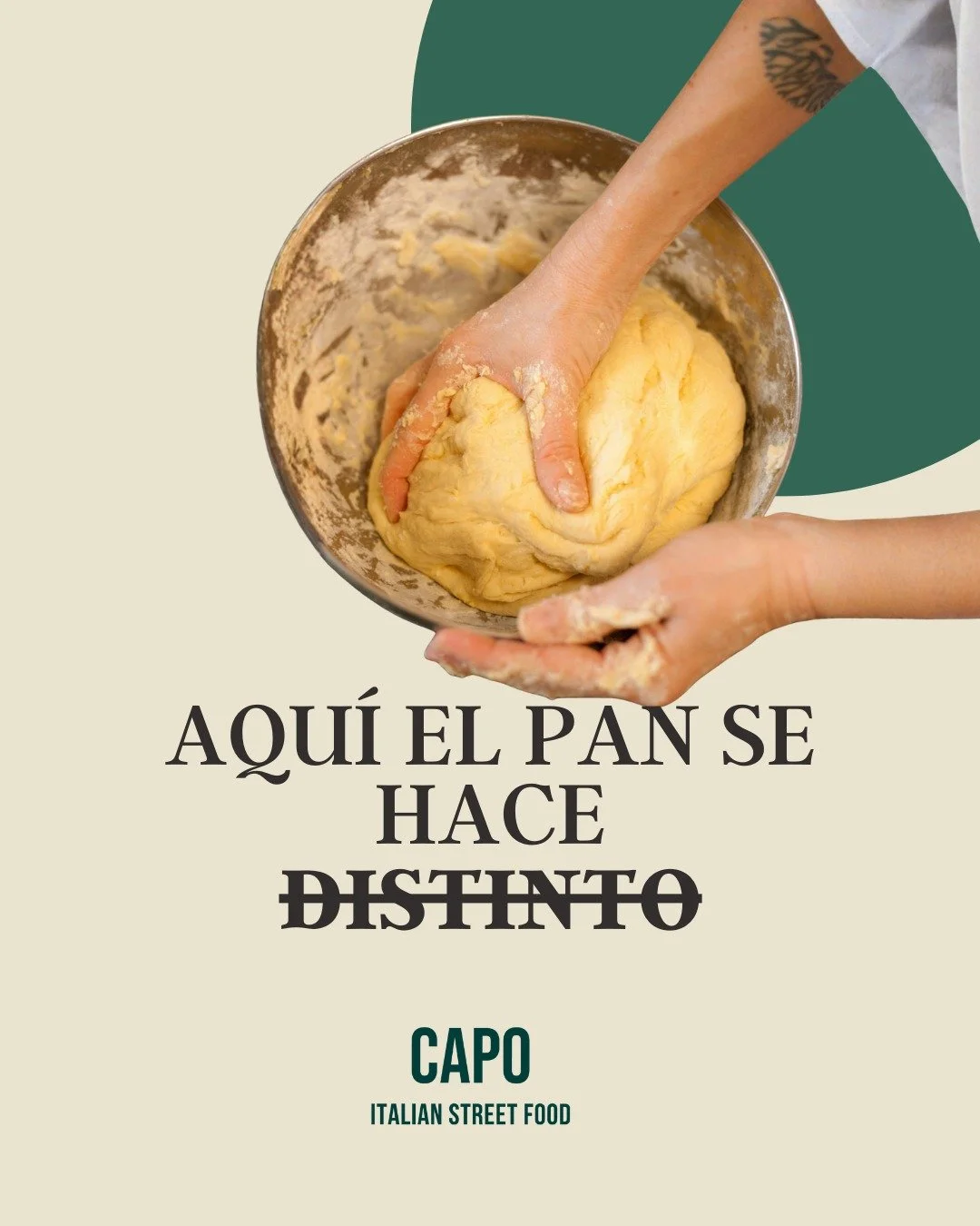 Aqu&iacute; el pan se hace distinto&hellip; y no hay vuelta atr&aacute;s.
Nuestra masa no es la t&iacute;pica focaccia: va a la plancha, con ese toque crujiente por fuera y suave por dentro.
Si todav&iacute;a no lo has probado, ya est&aacute;s tardan