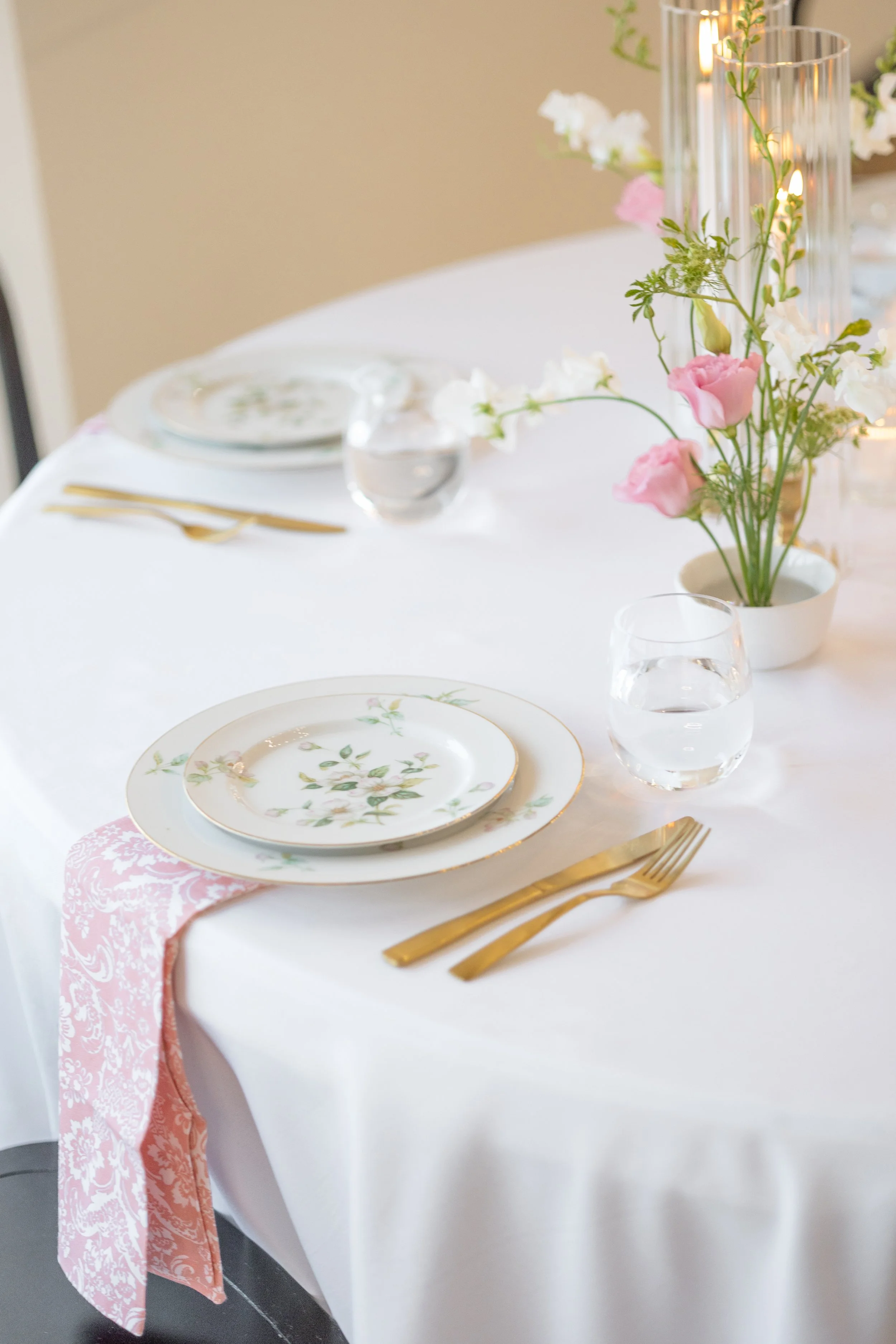 K&KPhotoandFilm-OmahaStyledWeddingShoot-22-2.jpg