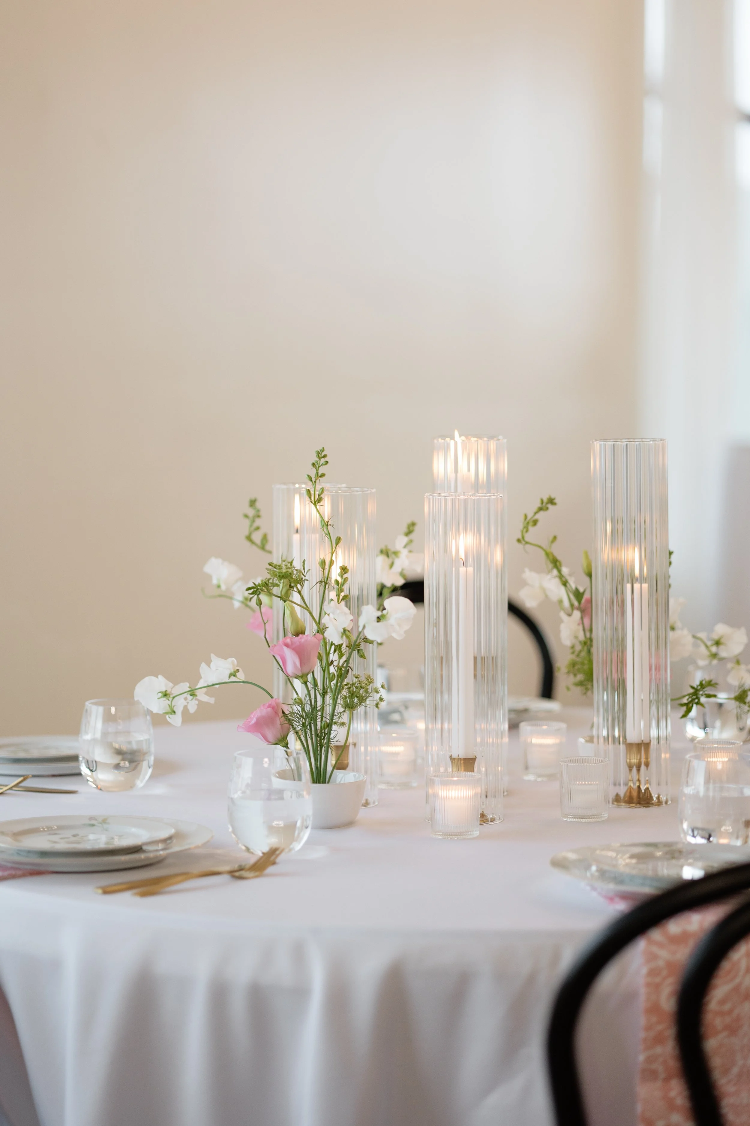 K&KPhotoandFilm-OmahaStyledWeddingShoot-19-2.jpg