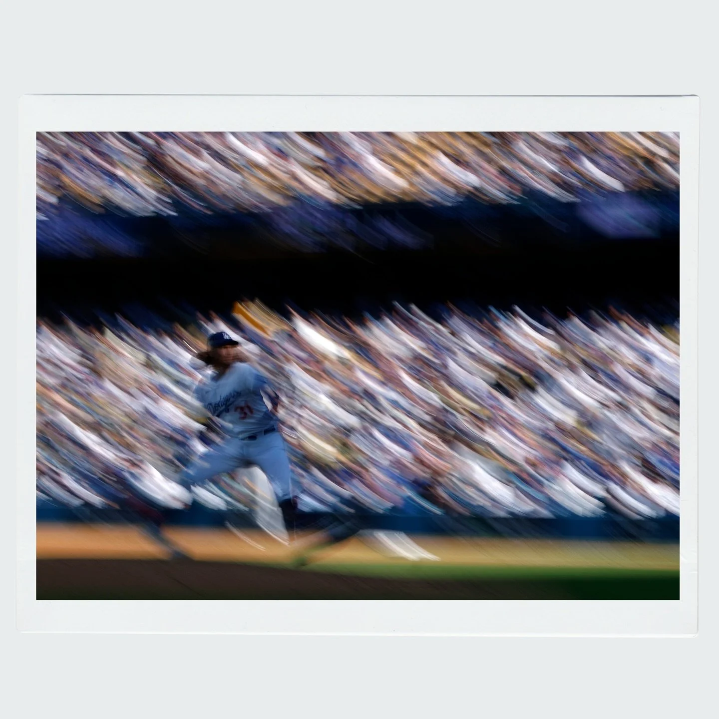 DPPF at the ballpark ⚾️ 🏟️
Advisory Board members Sean Haffey and Harry How with former grantee Luke Hales for Getty Images. 
📷 
@harryhowgetty 
@lukehales33 
@seanhaffey999 
Through photo grants and mentorship, the foundation supports emerging