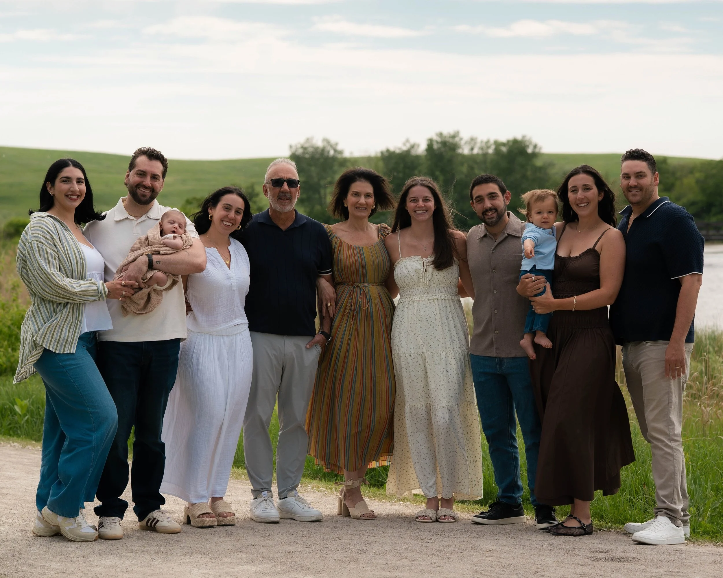 FULL family photoshoots are some of my absolute favorites!!! How special is it to capture a beautiful growing family.