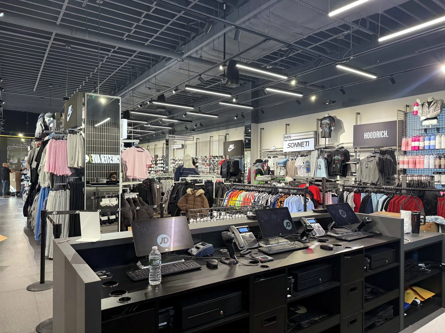 Cash wrap and apparel area