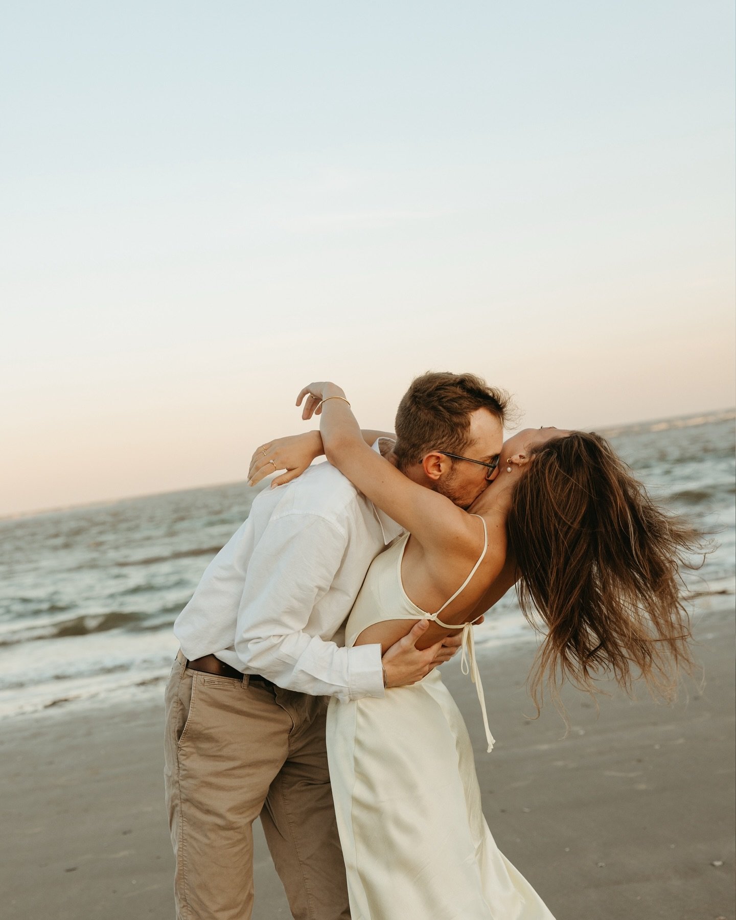 and i? 

i wanted to dive into you like water.
to press my face into your shoulder
+ vanish like sugar into tea.