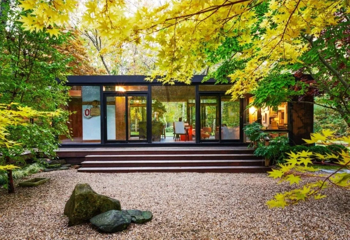 The Best Time of Year to Schedule Window Cleaning in Omaha