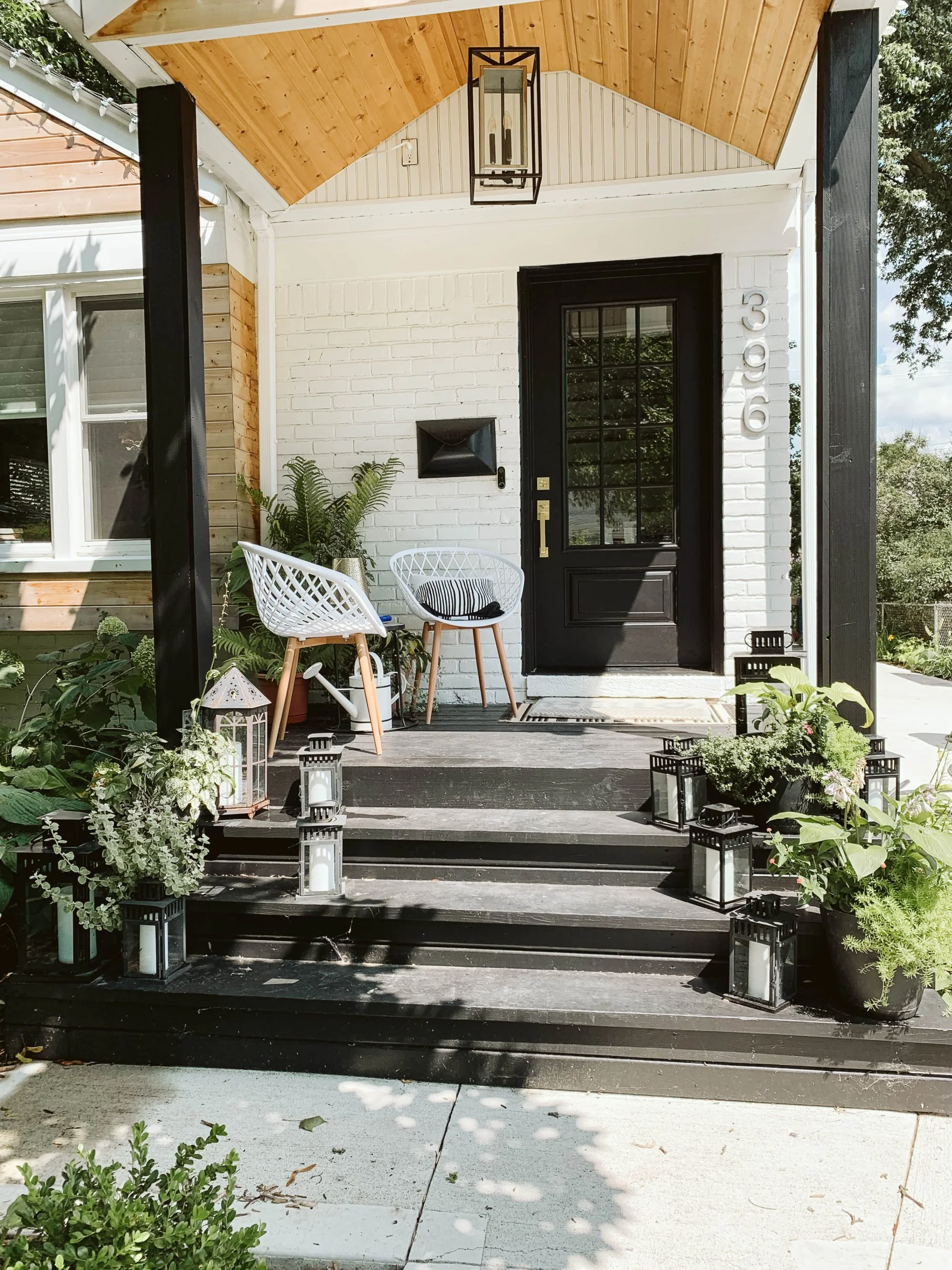 CHOOSING THE PERFECT BOLD EXTERIOR DOORS