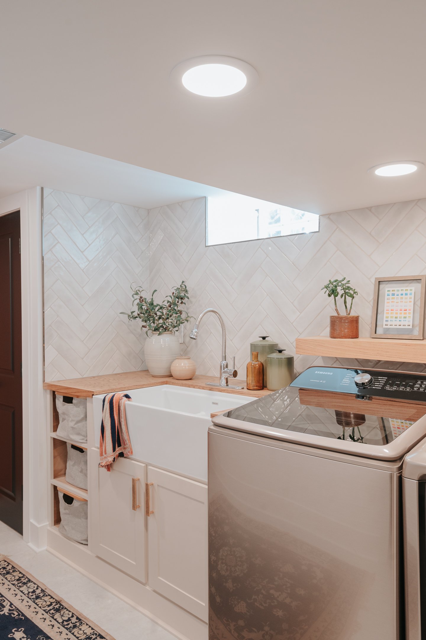 OUR TOP 6 TIPS FOR A TRULY FUNCTIONAL BASEMENT LAUNDRY ROOM