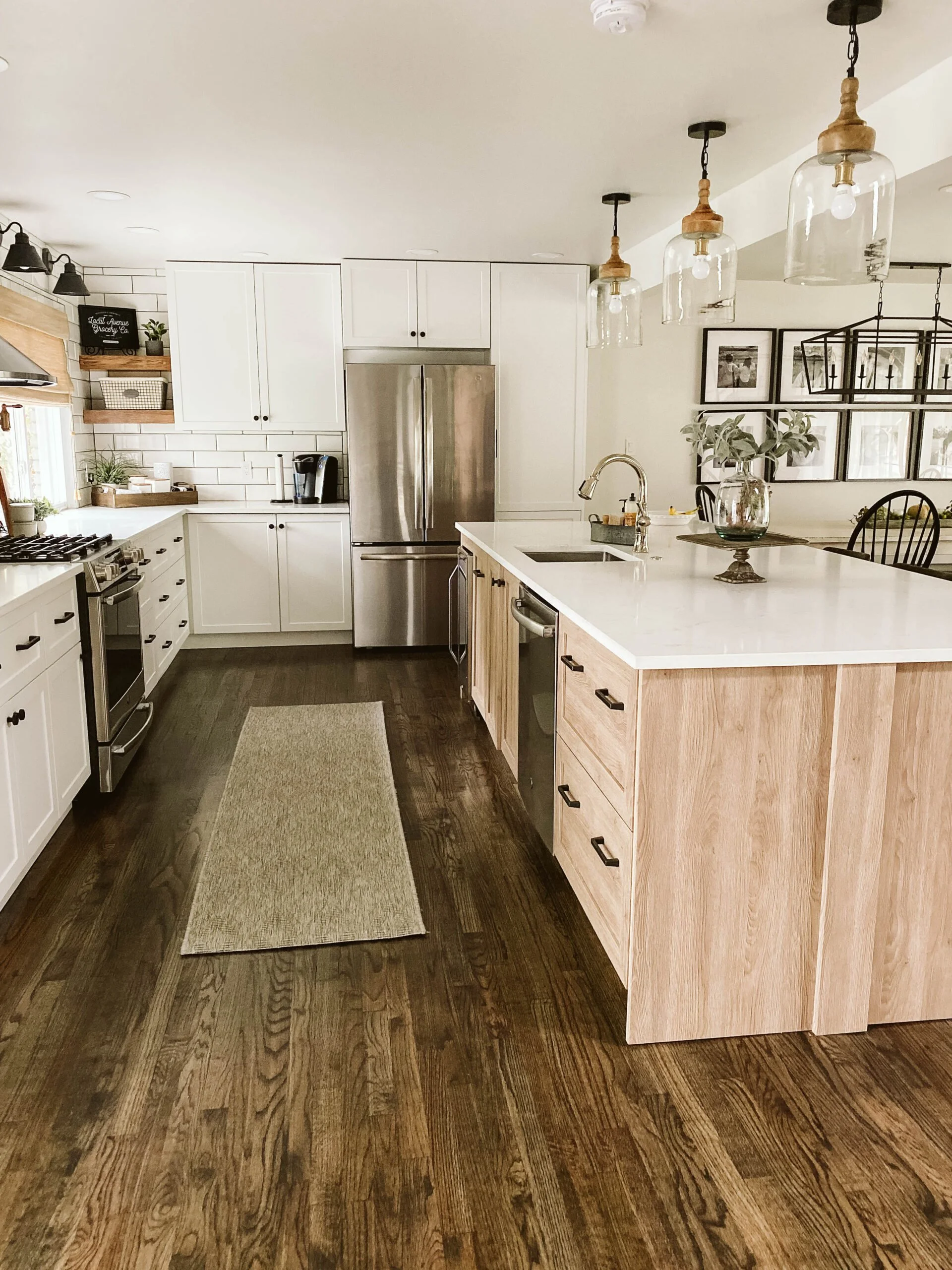 BLACK CABINET HARDWARE WE LOVE