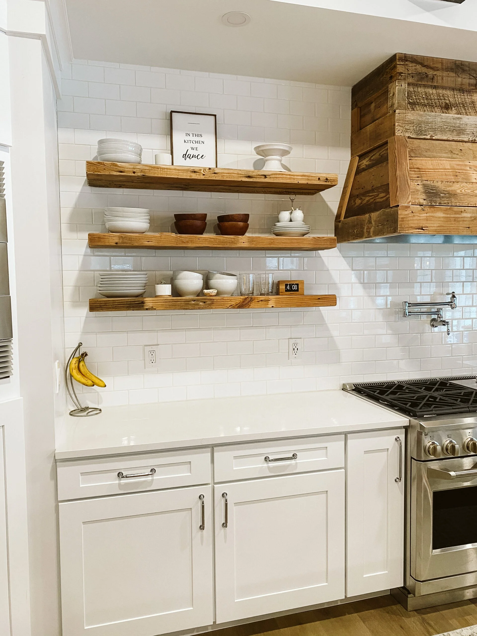 SILVER CABINET HARDWARE WE LOVE