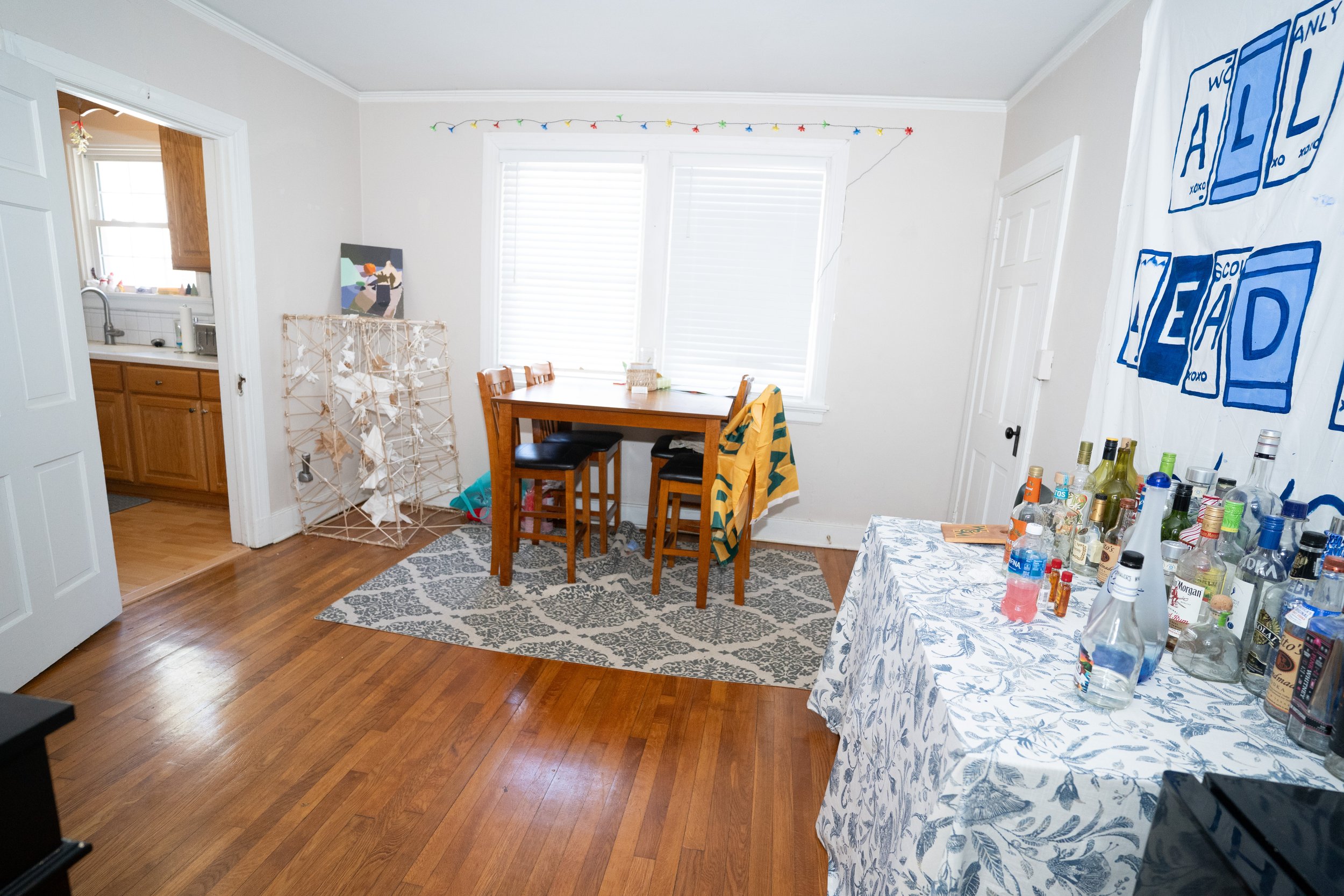 dining-room.jpg
