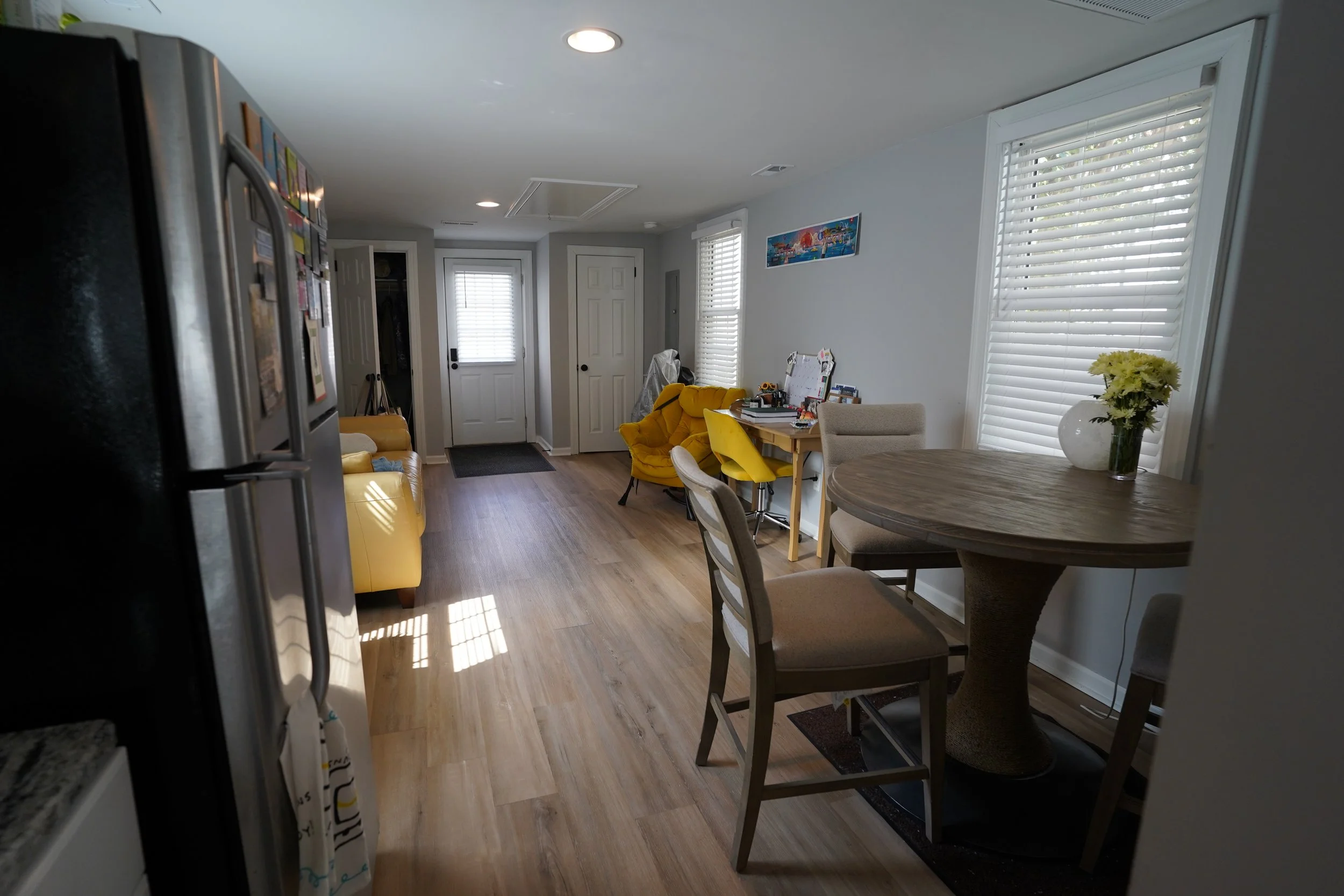 living-room-5.JPG