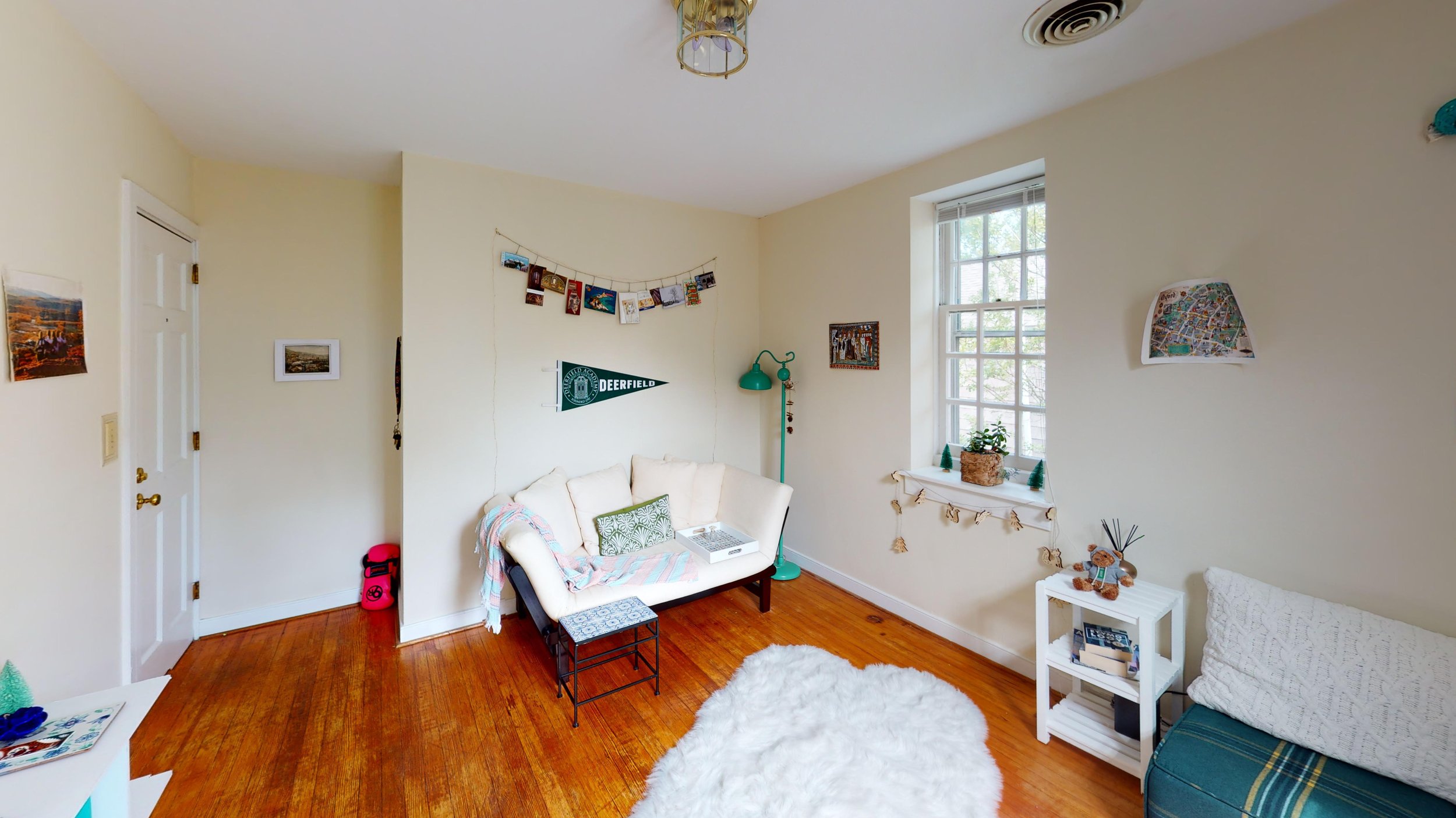 Cary-Apt-B-Bedroom 2.jpg