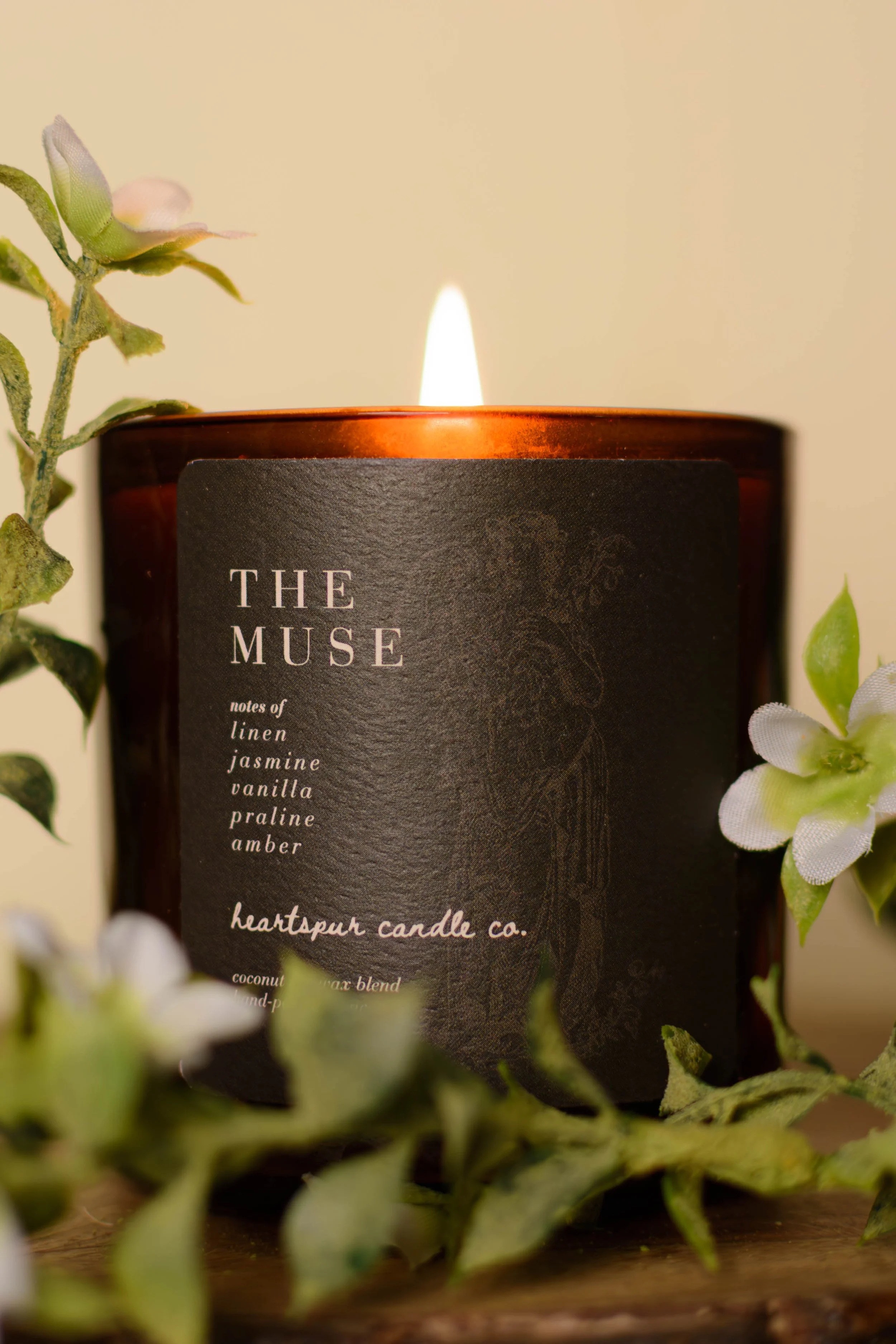 the muse 7 oz candle