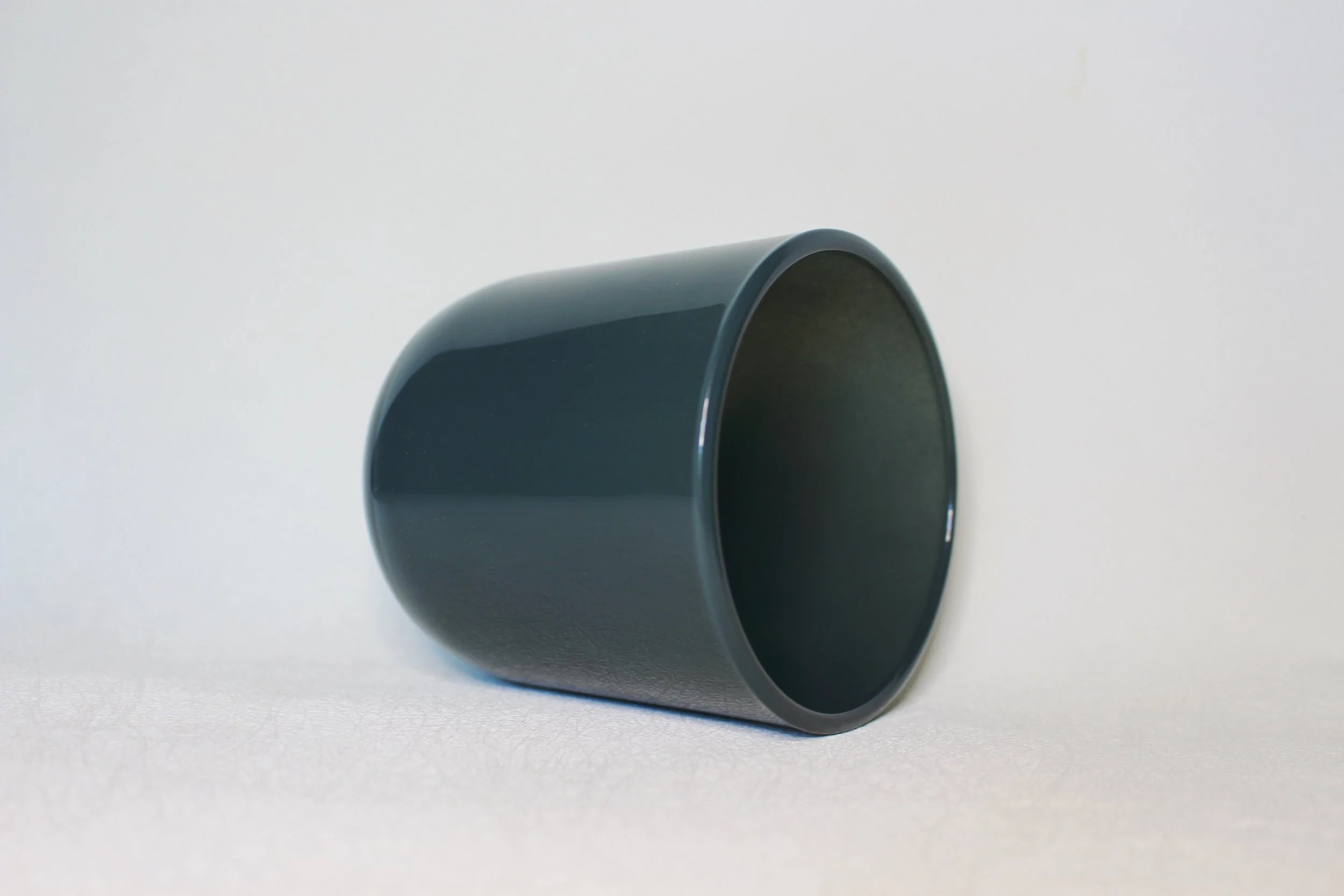 Vault Sale Shiny Jade Glass Vessel