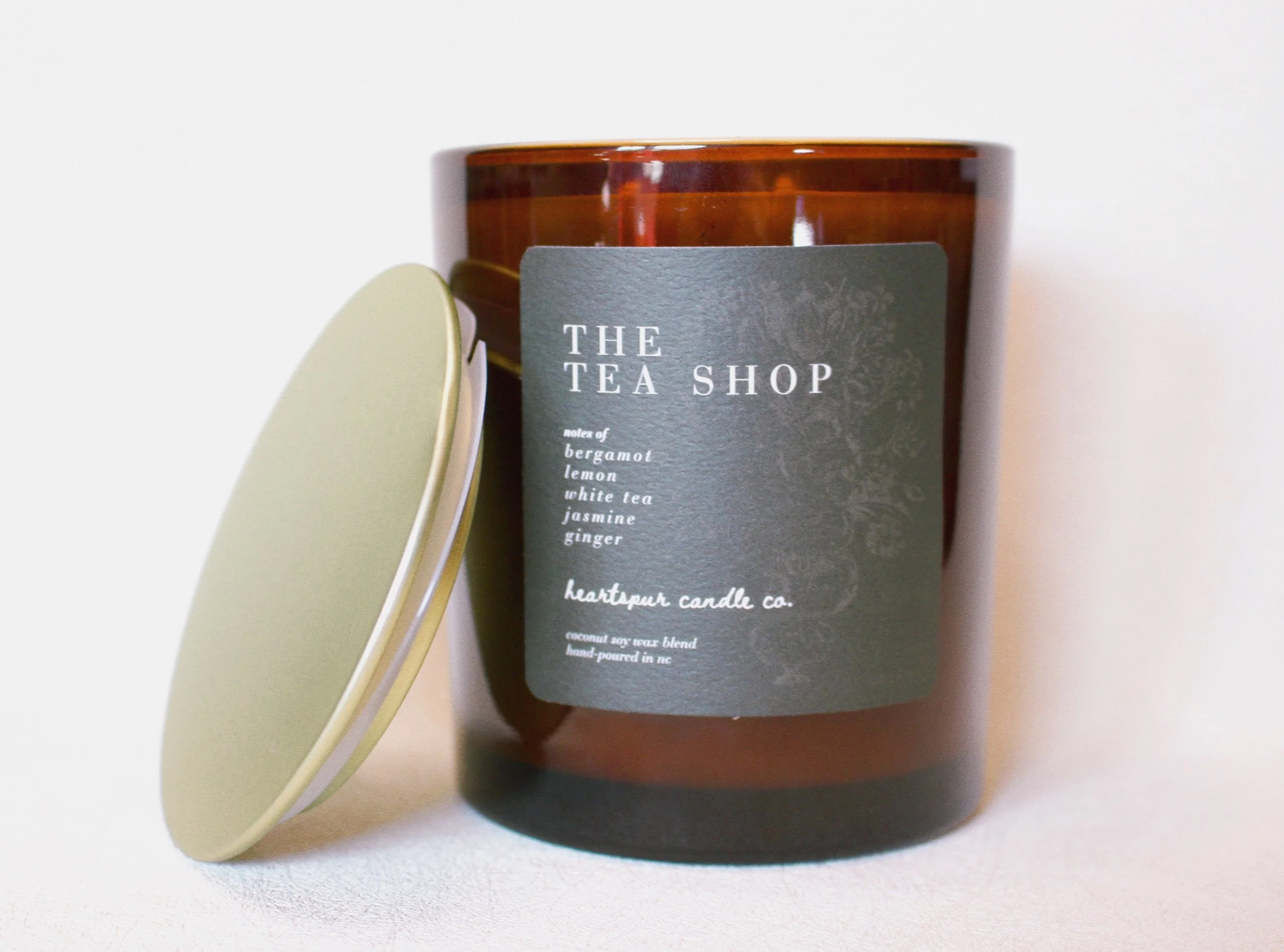 the tea shop 12 oz candle
