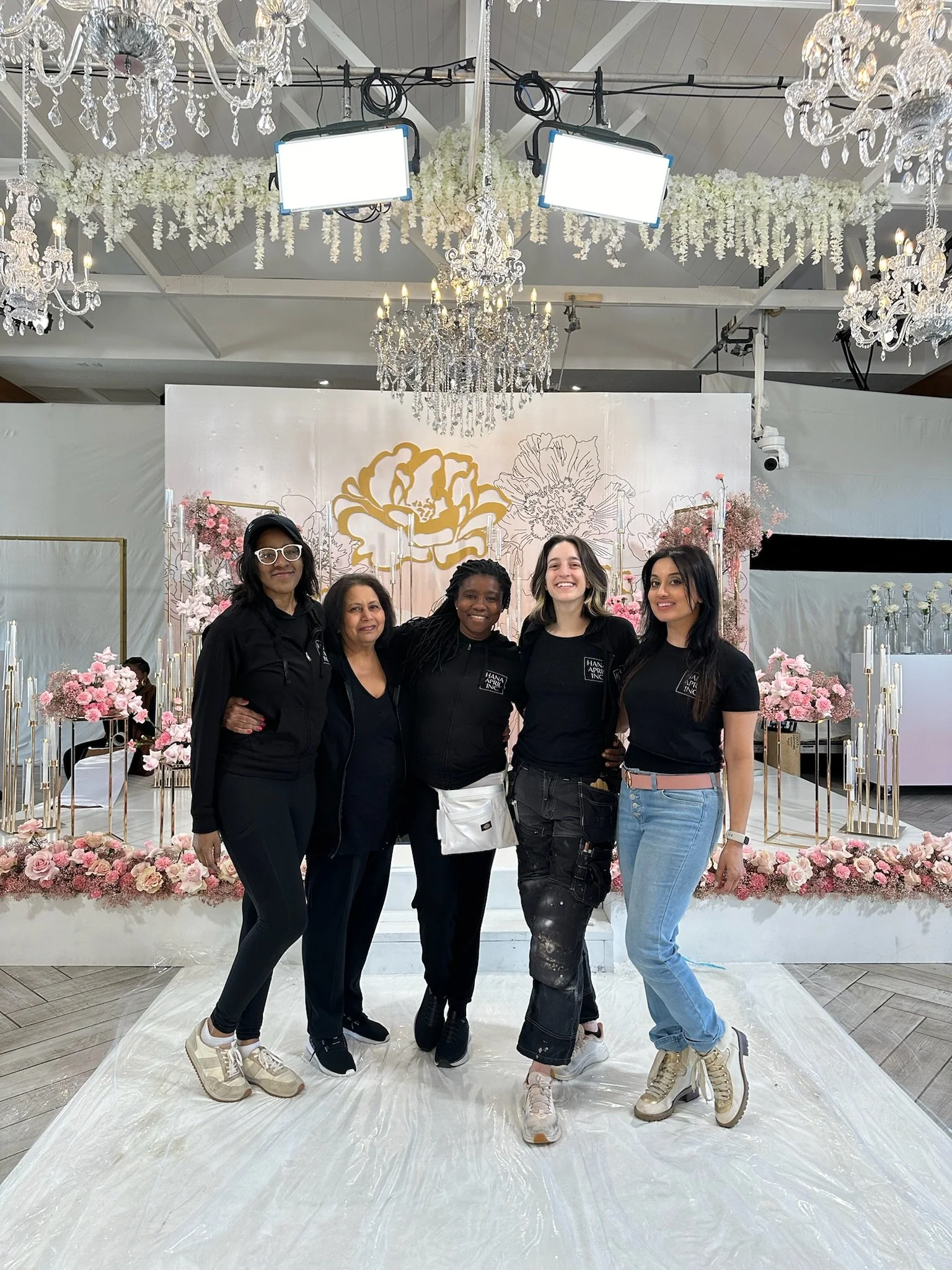 Love is blind, netflix, design, luxury event, luxury wedding, wedding planner, destination planner, weding, creative agency