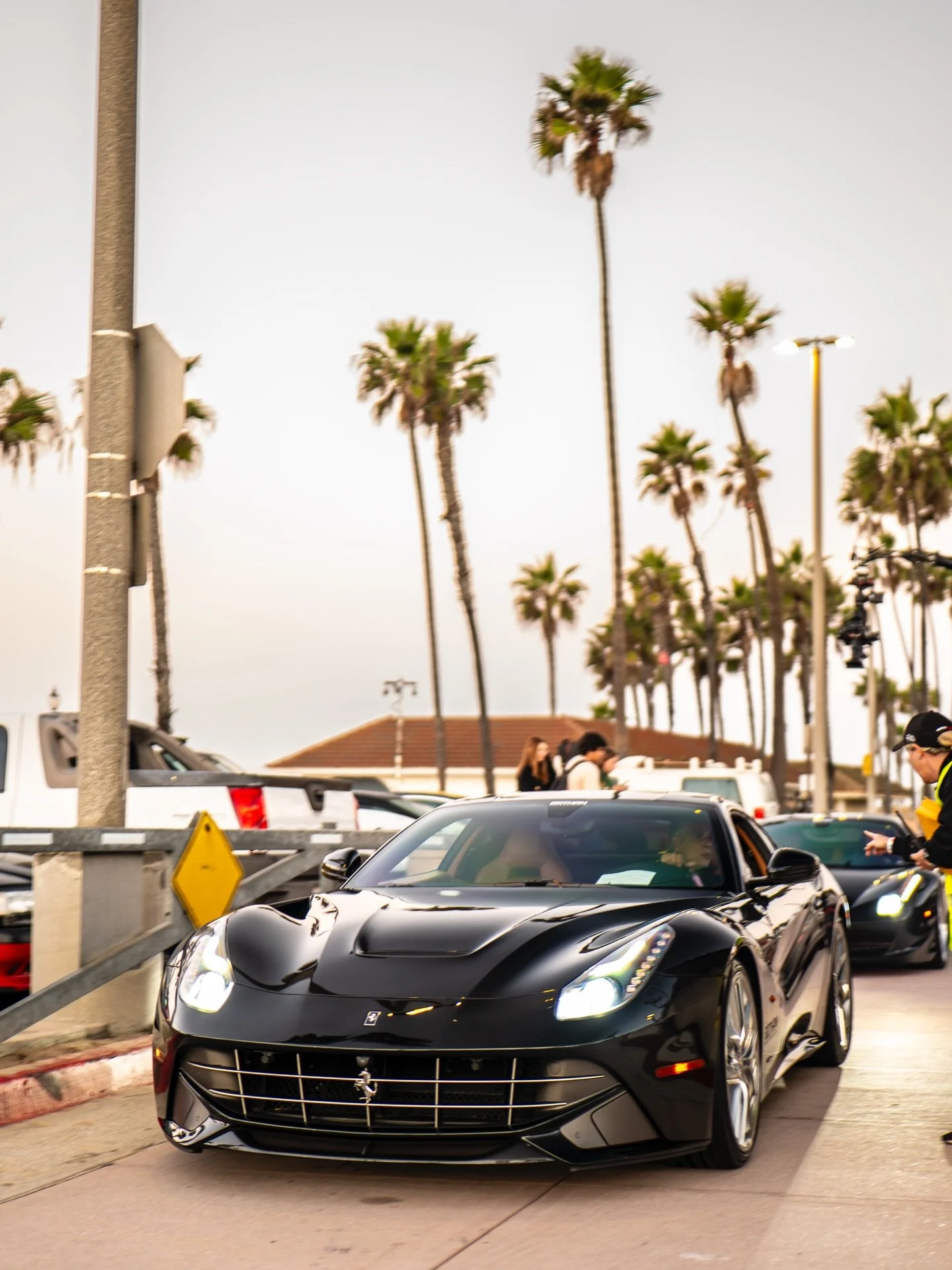 Ferrari vs Lamborghini 🐎 🐂. Always crowd faves at Cars &lsquo;N Copters. Which is your fave?! ⬇️ 

Cars &lsquo;N Copters 2025 was presented by @torklaw and supports the Huntington Beach Community